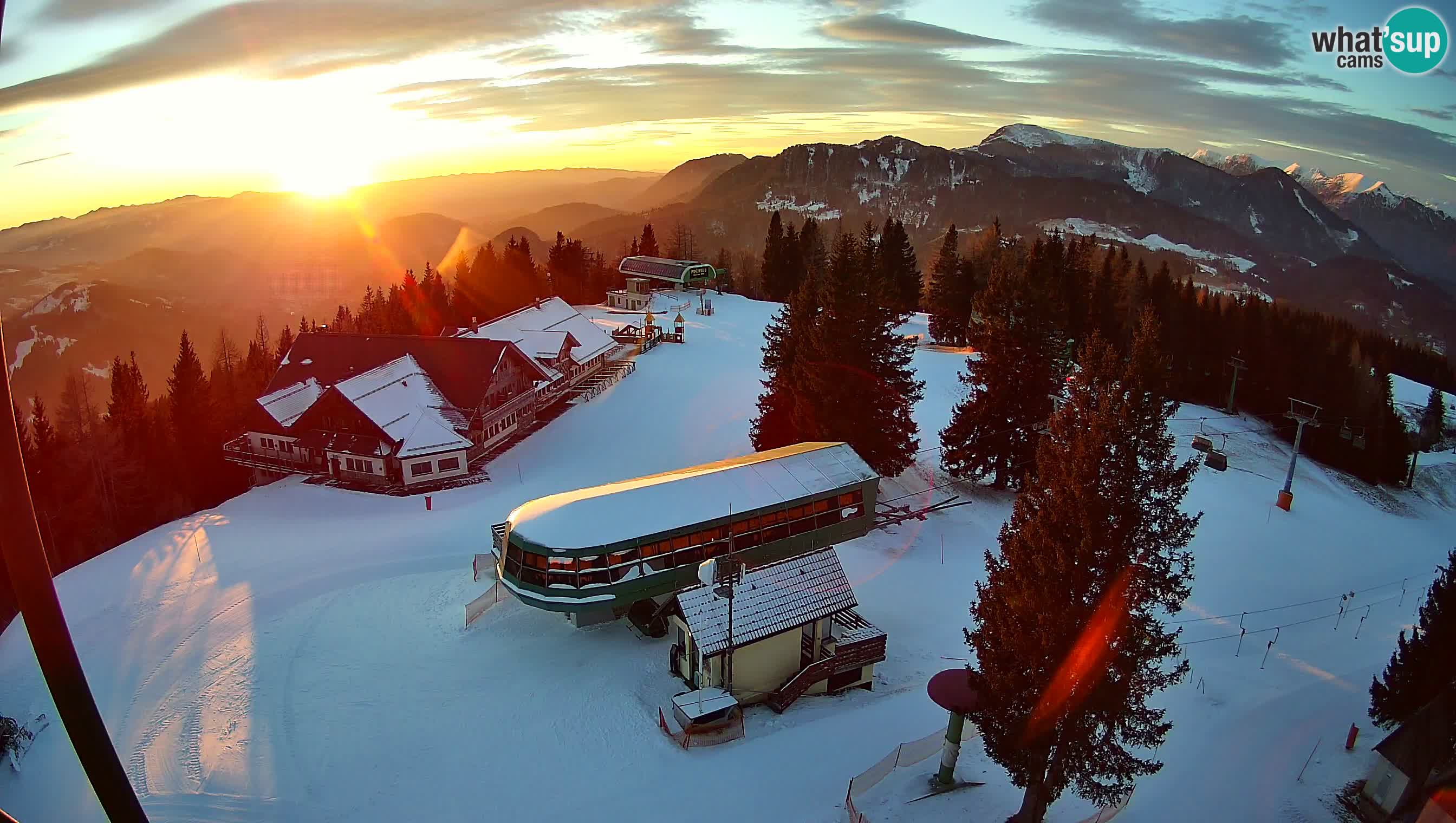 Live webcam Ski Cerkno – Počivalo