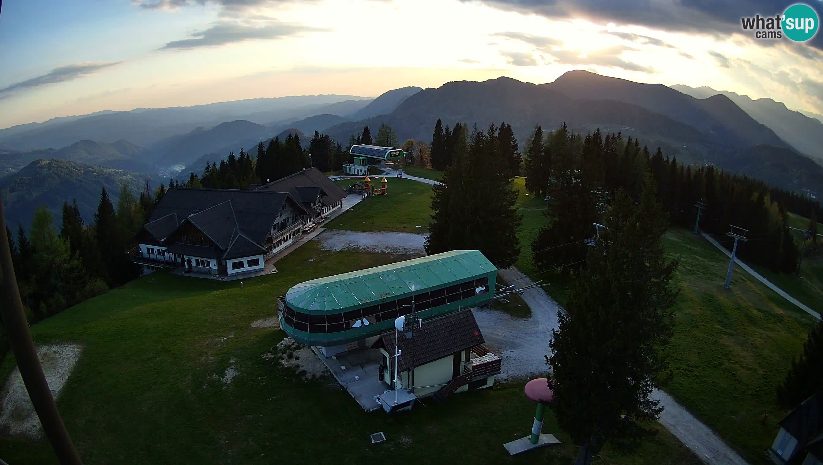 Live webcam Ski Cerkno – Počivalo