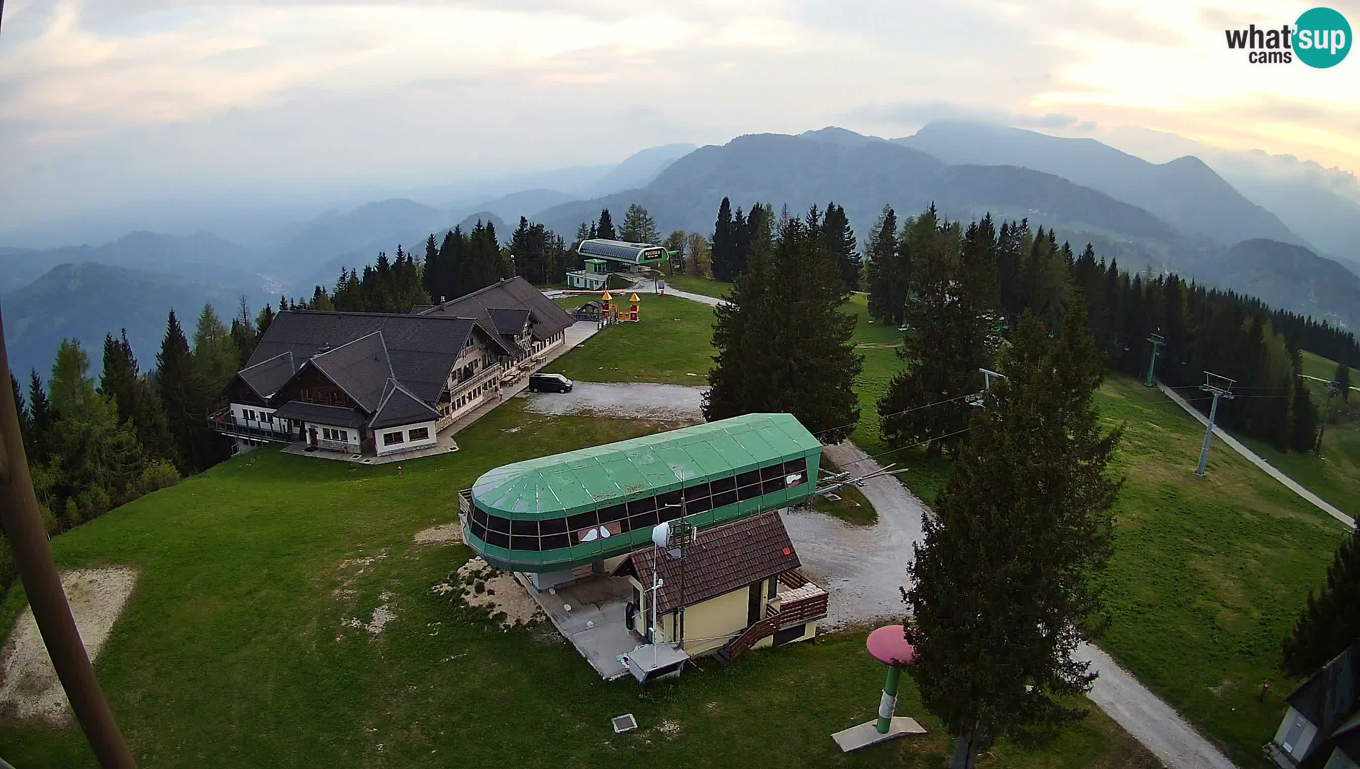 Live webcam Ski Cerkno – Počivalo
