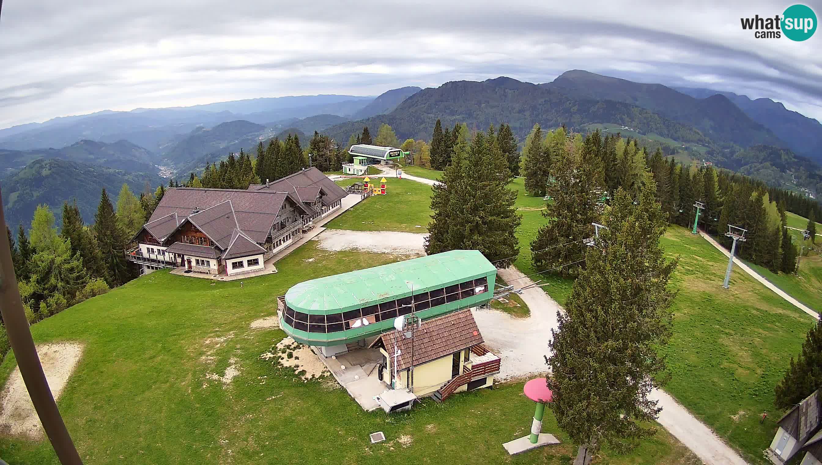 Live webcam Ski Cerkno – Počivalo
