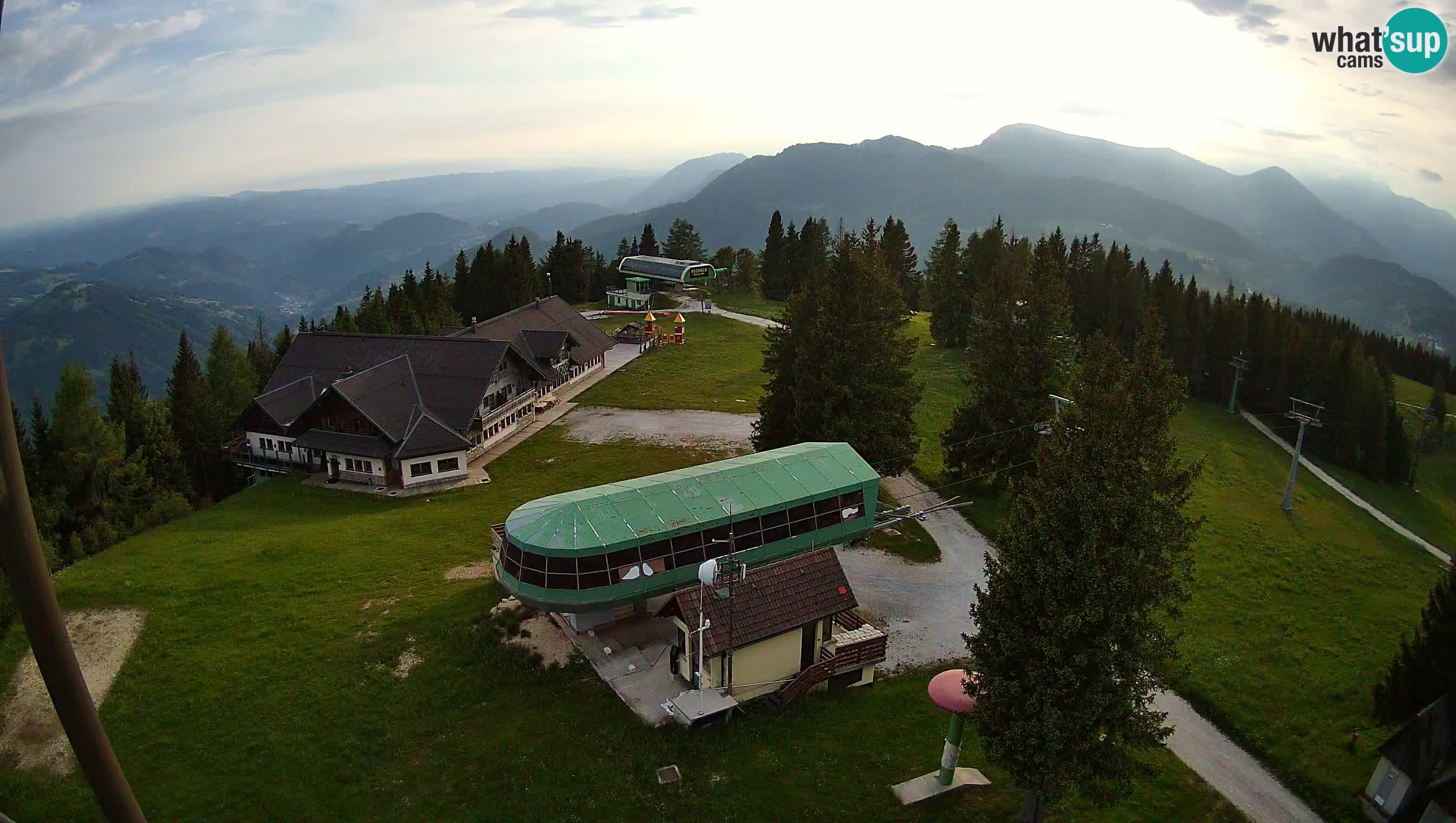 Live webcam Ski Cerkno – Počivalo