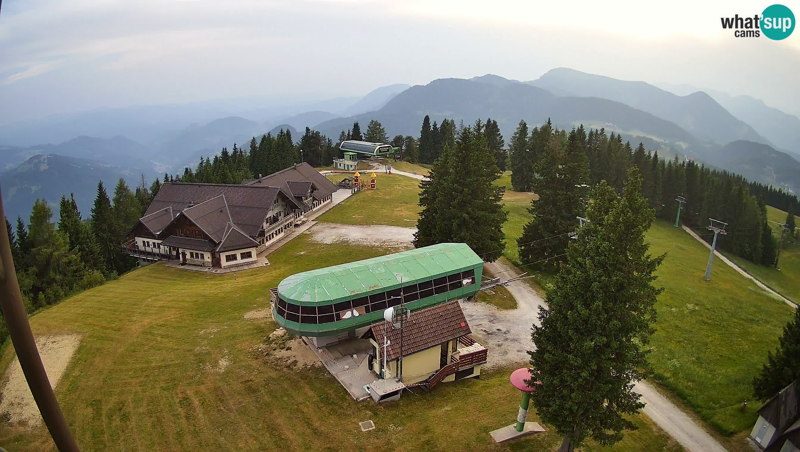 Live webcam Ski Cerkno – Počivalo