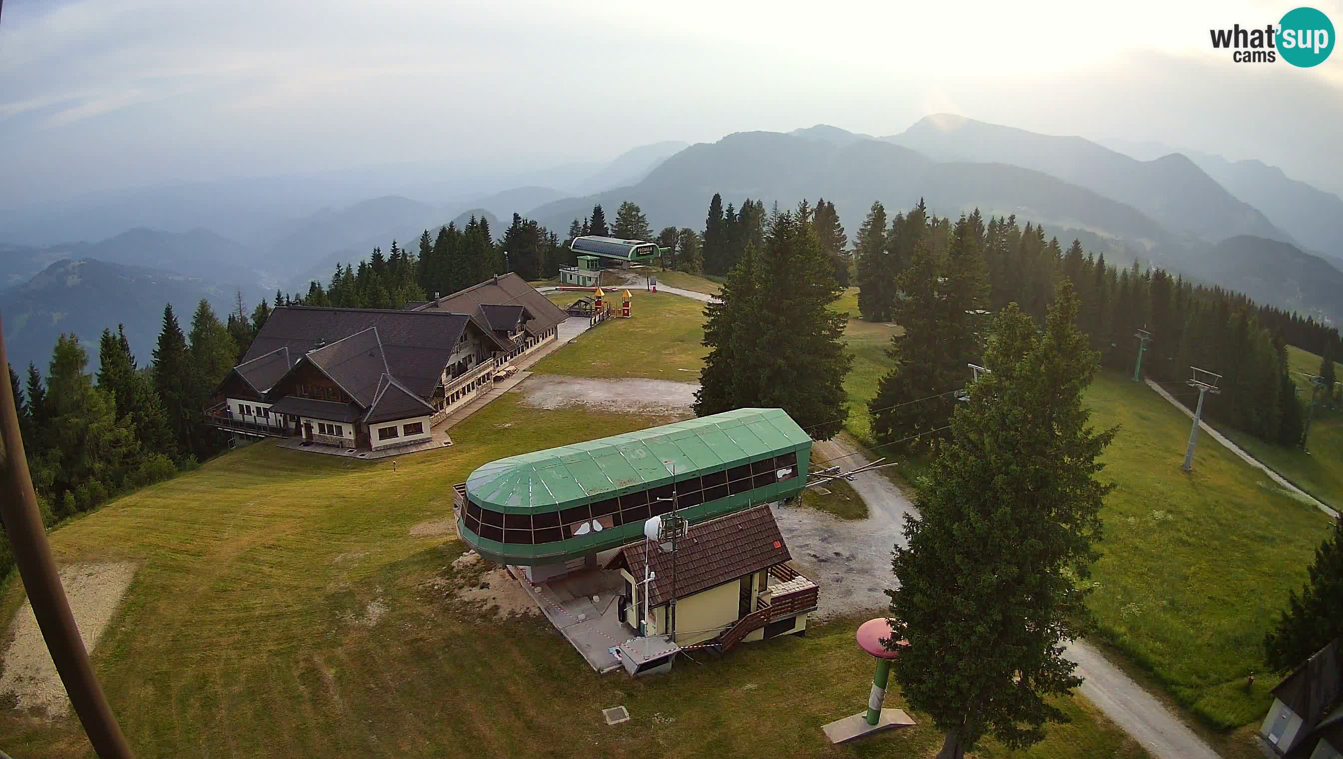 Live webcam Ski Cerkno – Počivalo