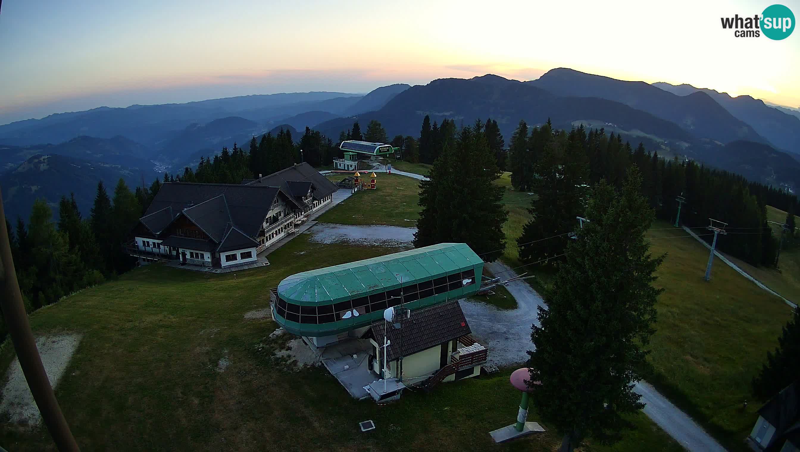 Live webcam Ski Cerkno – Počivalo