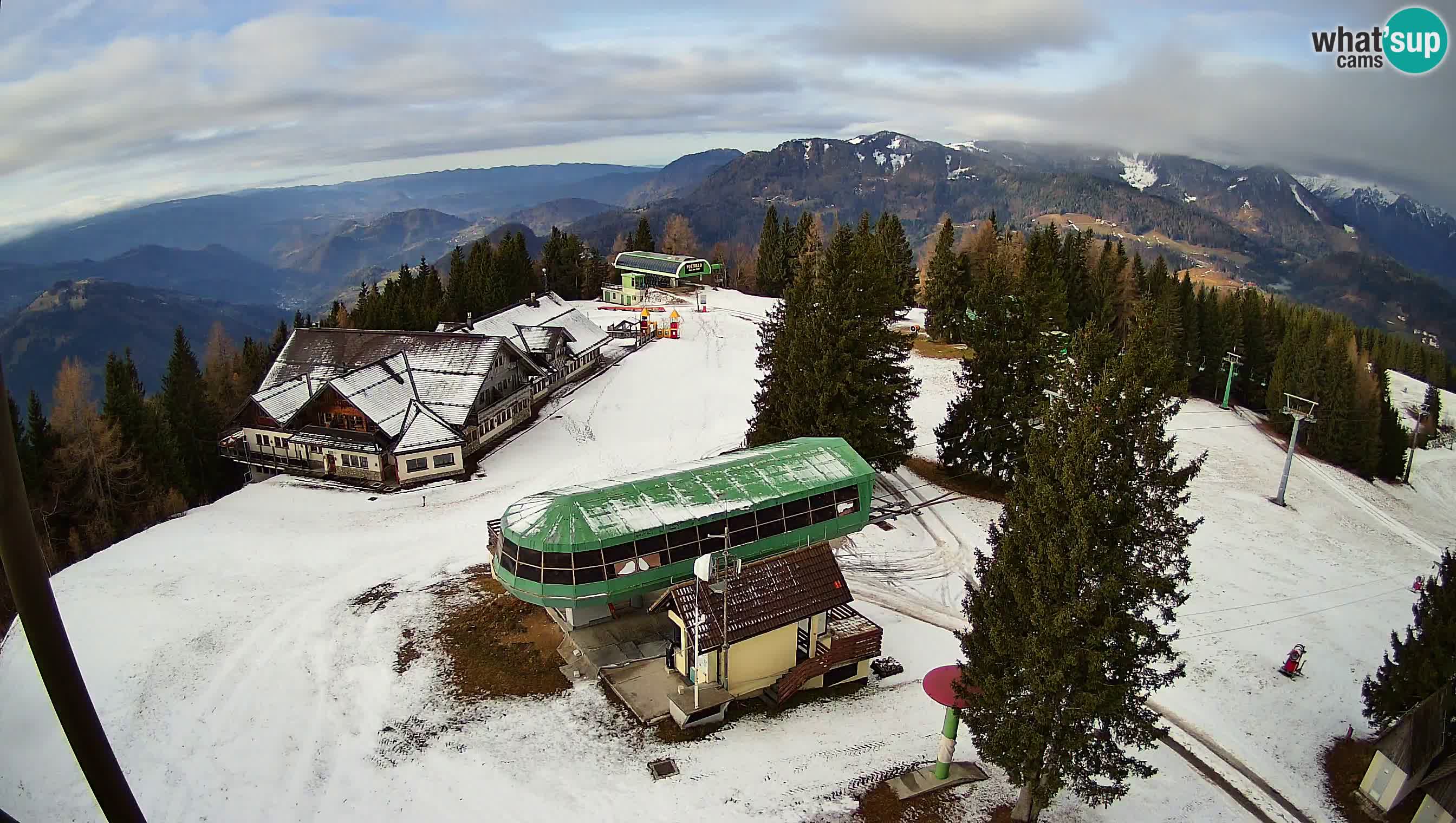 Live webcam Ski Cerkno – Počivalo