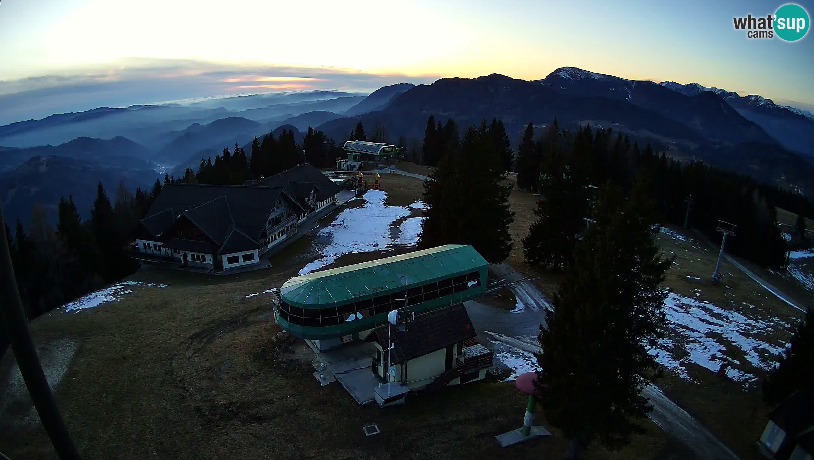 Cámara web Cerkno Počivalo – Vista en vivo desde la estación de esquí de Cerkno