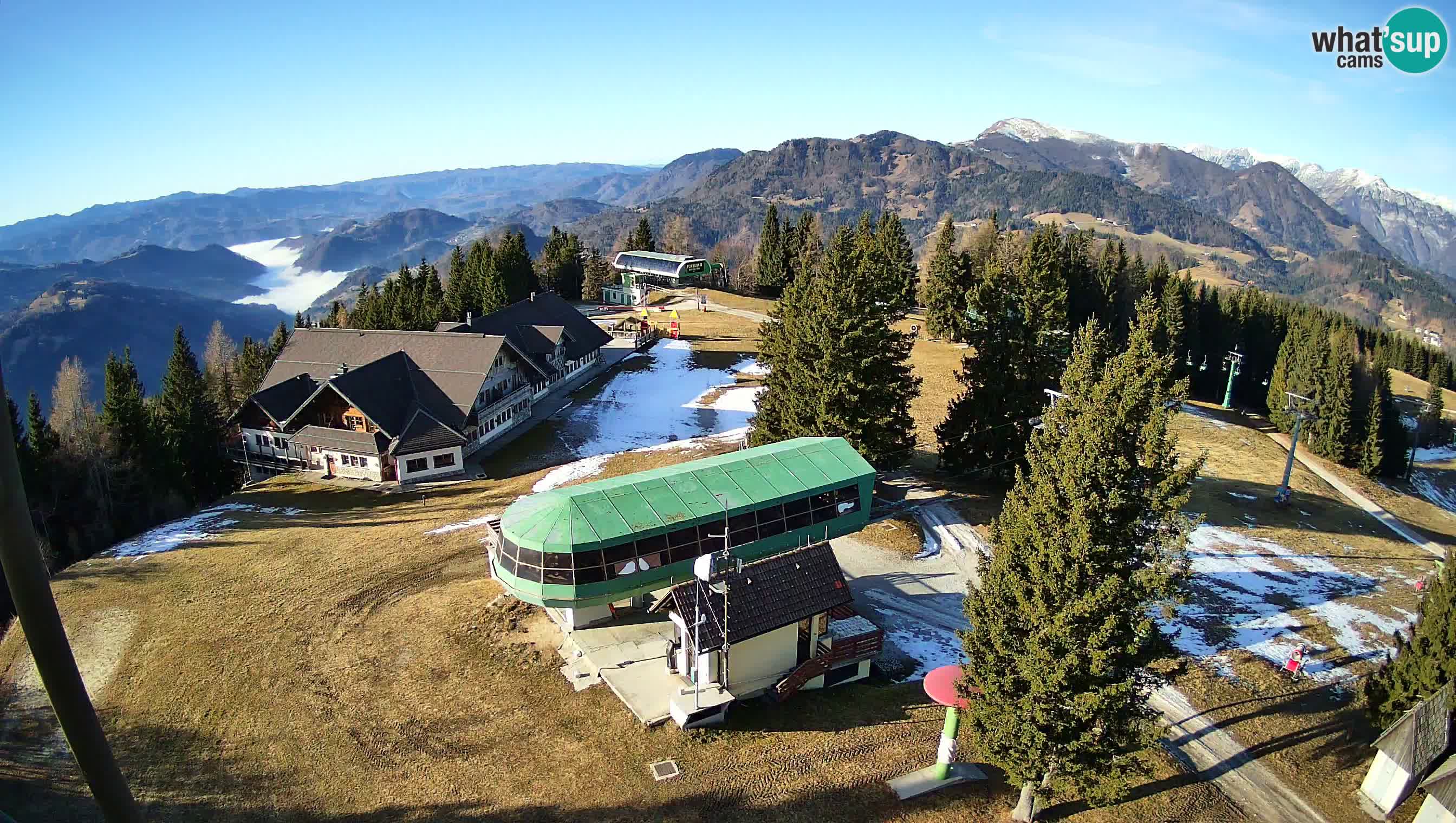 Spletna kamera Cerkno Počivalo – Pogled v živo iz smučišča Cerkno