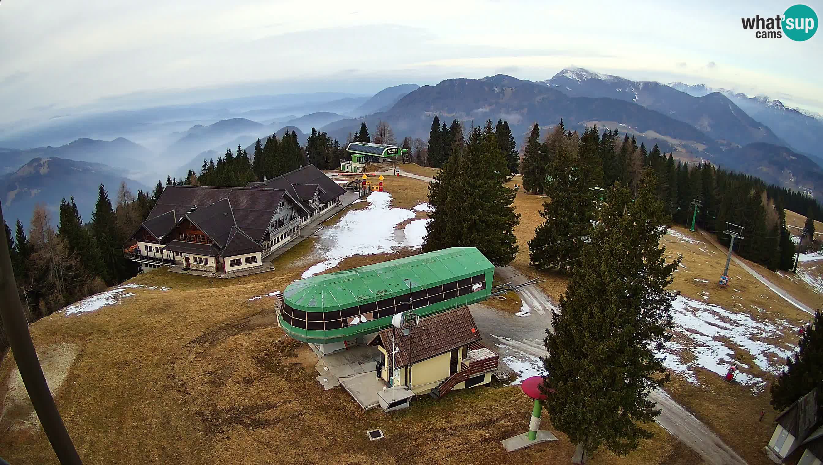 Spletna kamera Cerkno Počivalo – Pogled v živo iz smučišča Cerkno