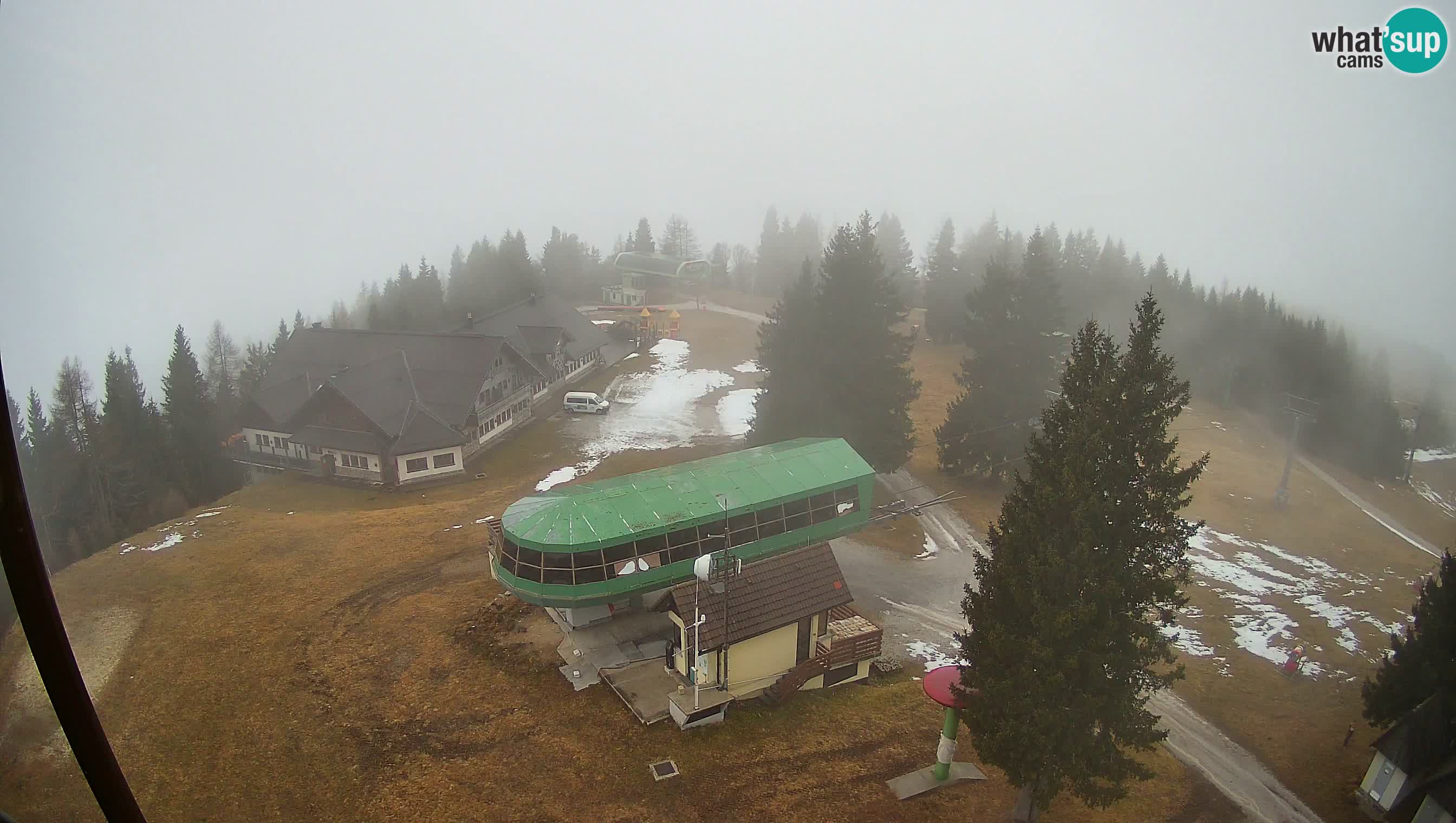 Webcam Cerkno Počivalo – Vue en direct de la station de ski de Cerkno