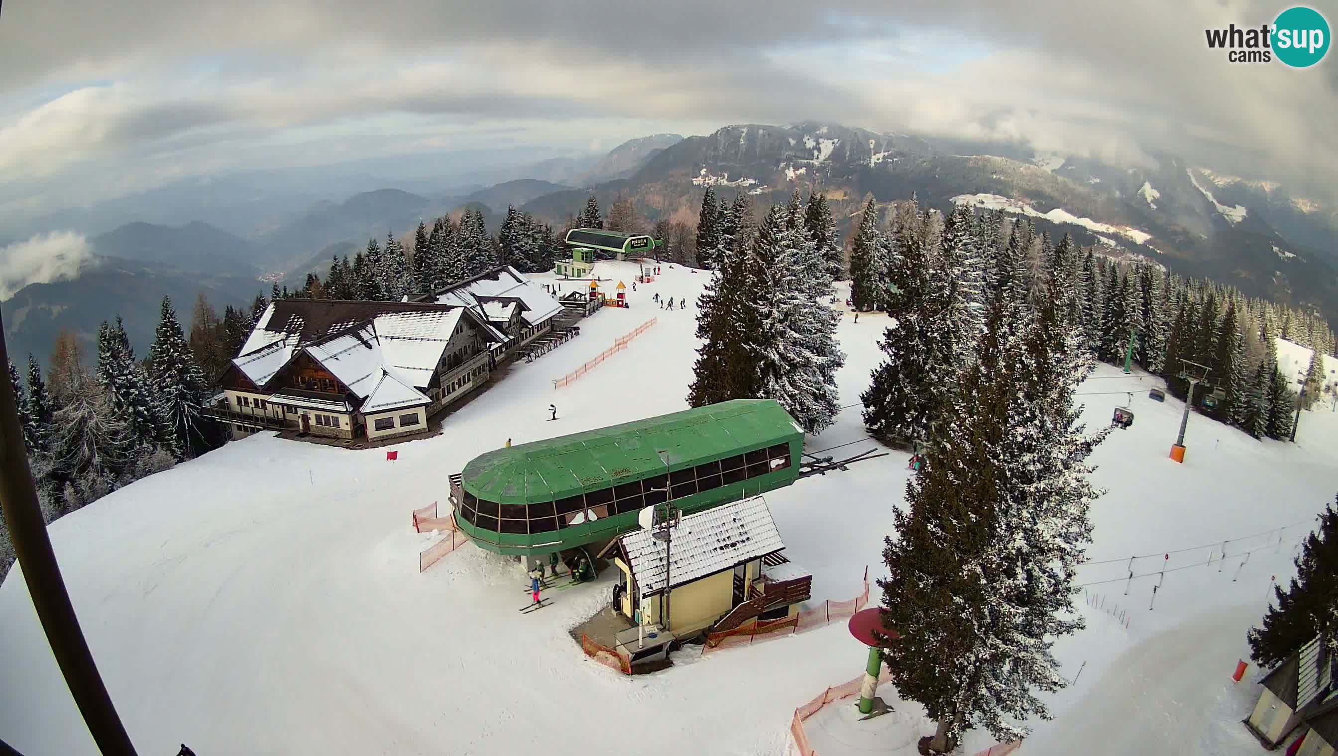 Webcam Cerkno Počivalo – Vue en direct de la station de ski de Cerkno