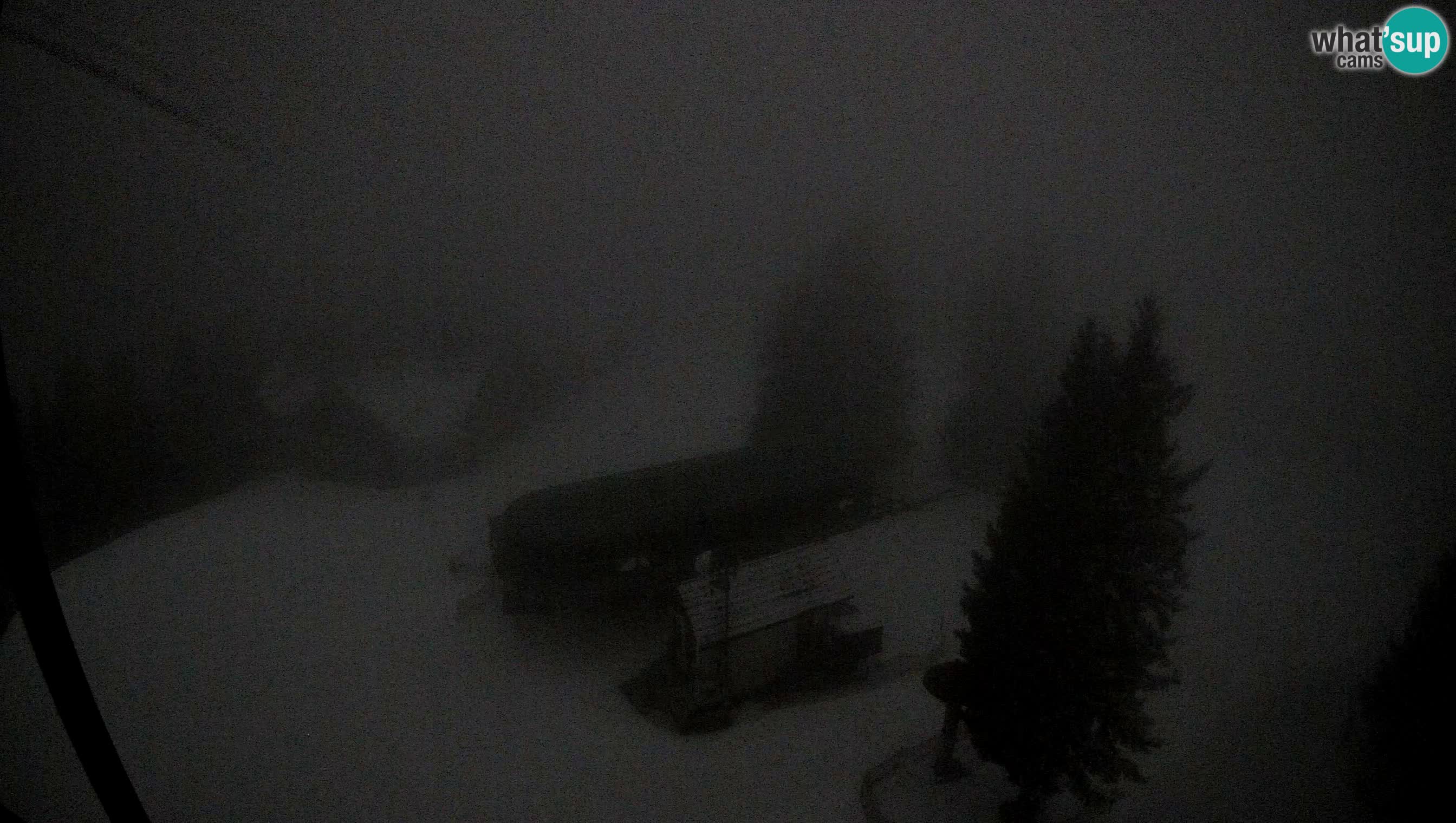 Spletna kamera Cerkno Počivalo – Pogled v živo iz smučišča Cerkno