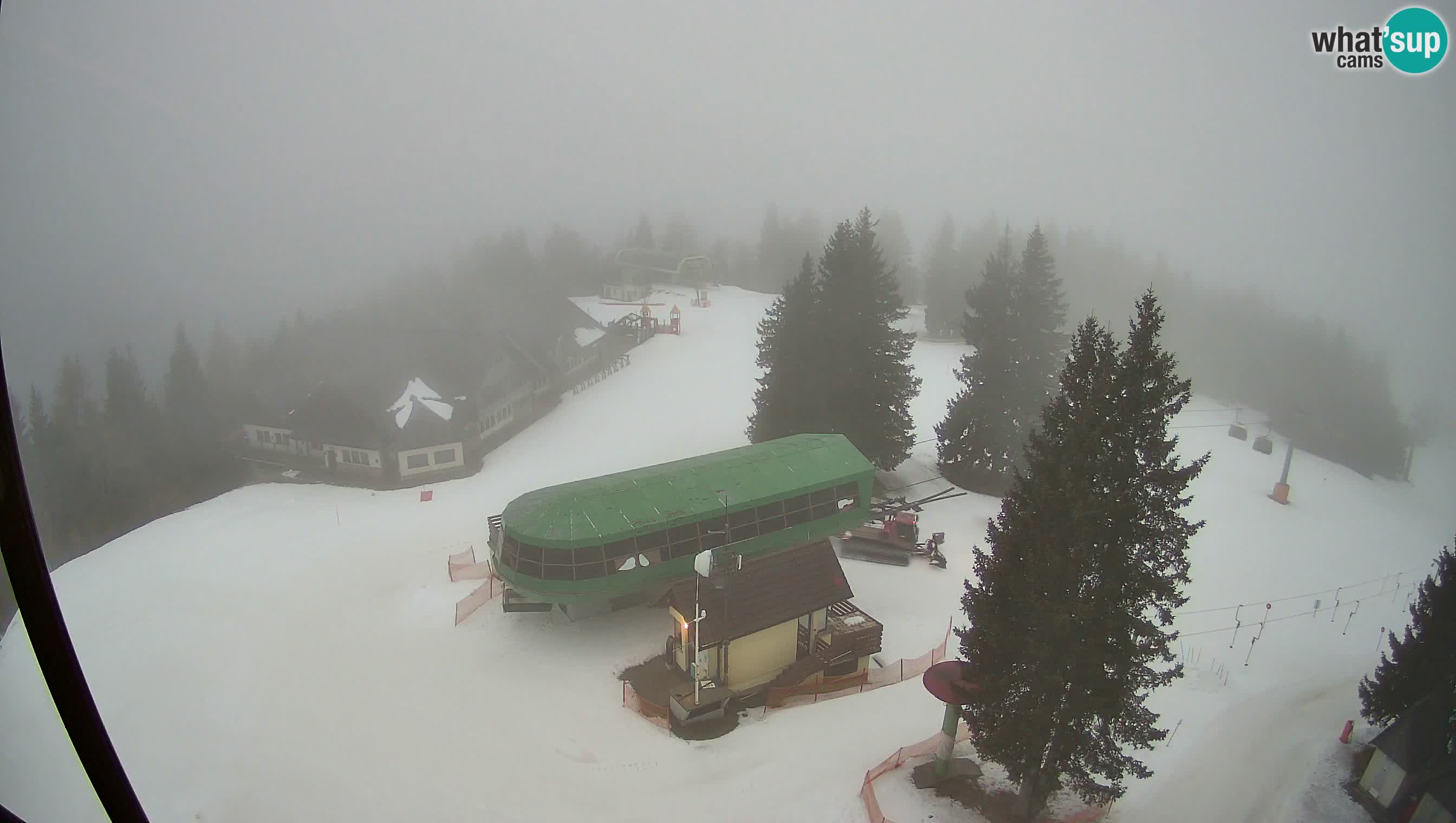 Webcam Cerkno Počivalo – Vue en direct de la station de ski de Cerkno