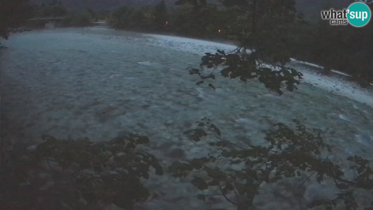 Caméra en direct Čezsoča – Vue imprenable sur la rivière Soča