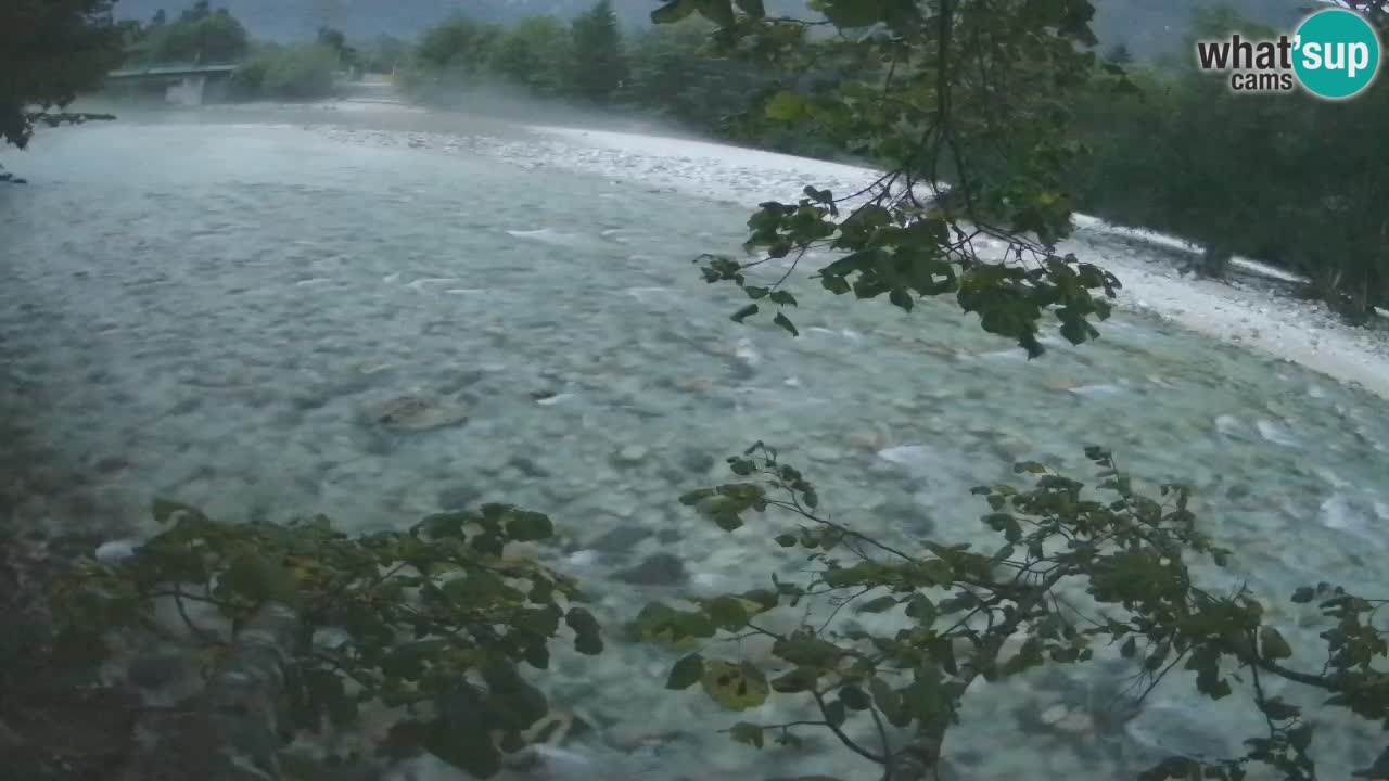 Web kamera Čezsoča – Nevjerojatan pogled na rijeku Soču