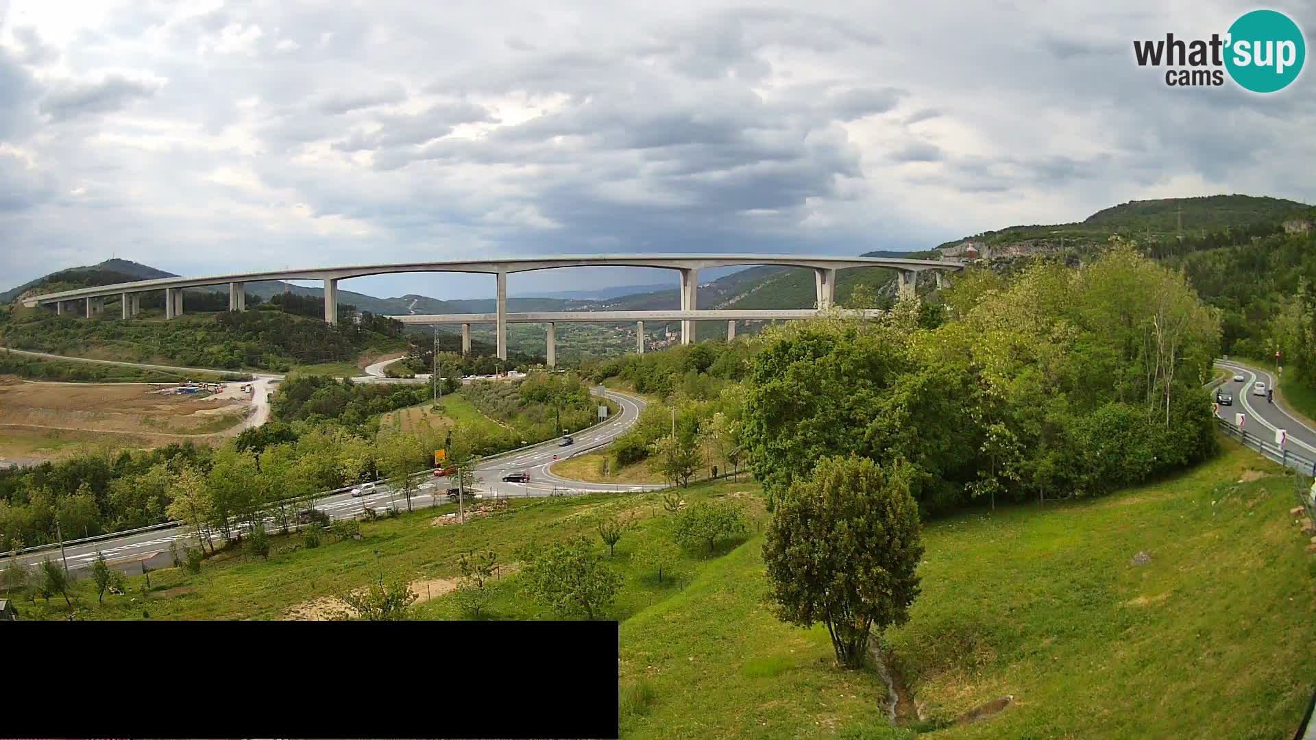 Livecam  Črni Kal Viadotto – panorama dal Viki Burger