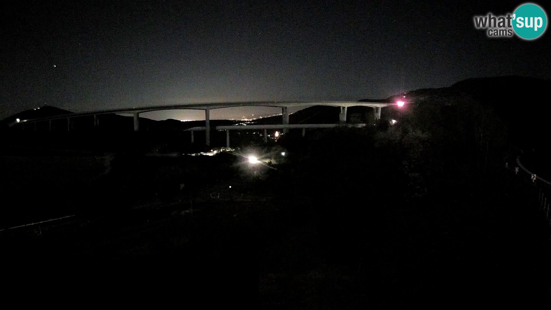 Webcam Črni Kal Viaduct – view from Viki Burger