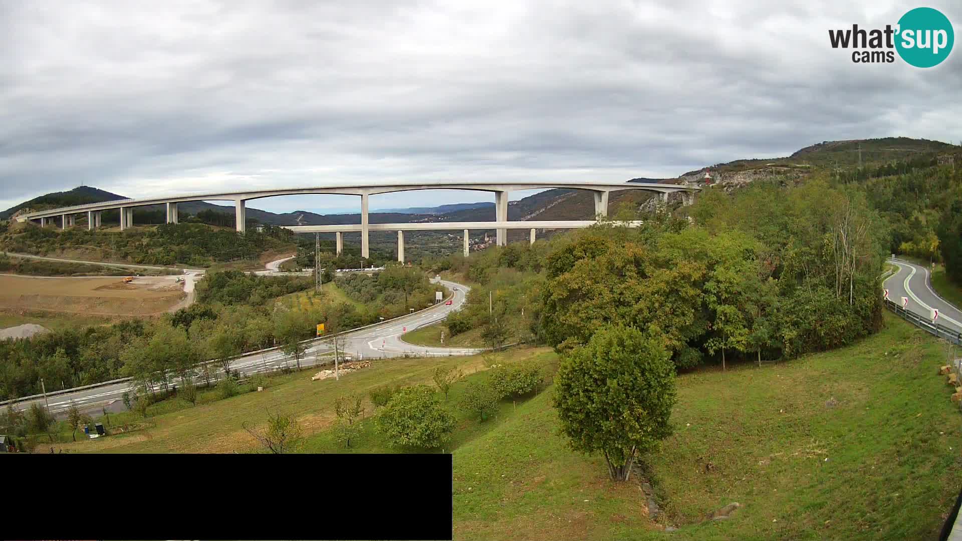 Livecam  Črni Kal Viadotto – panorama dal Viki Burger