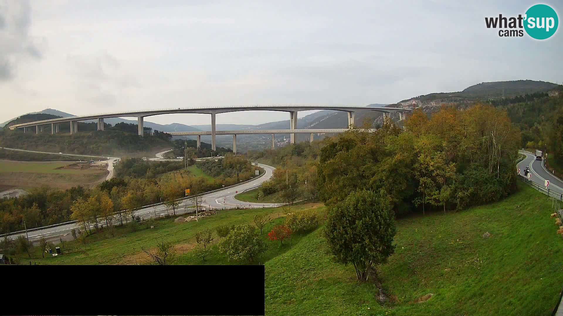 Livecam  Črni Kal Viadotto – panorama dal Viki Burger