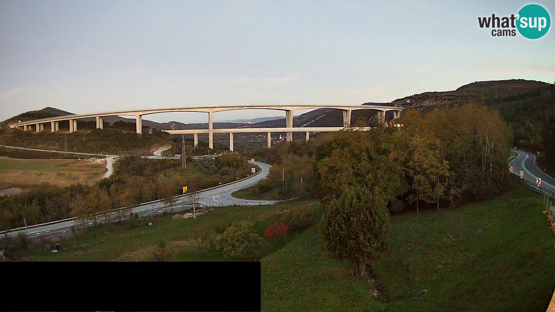 Livecam  Črni Kal Viadotto – panorama dal Viki Burger