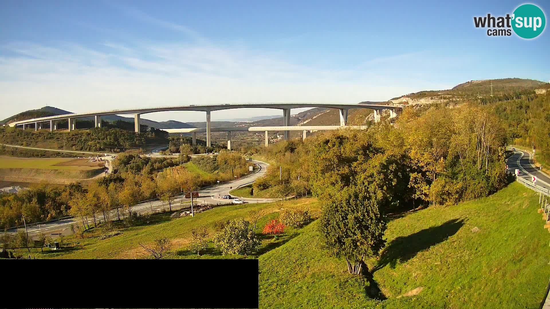 Webcam Črni Kal Viadukt – Viki Burger