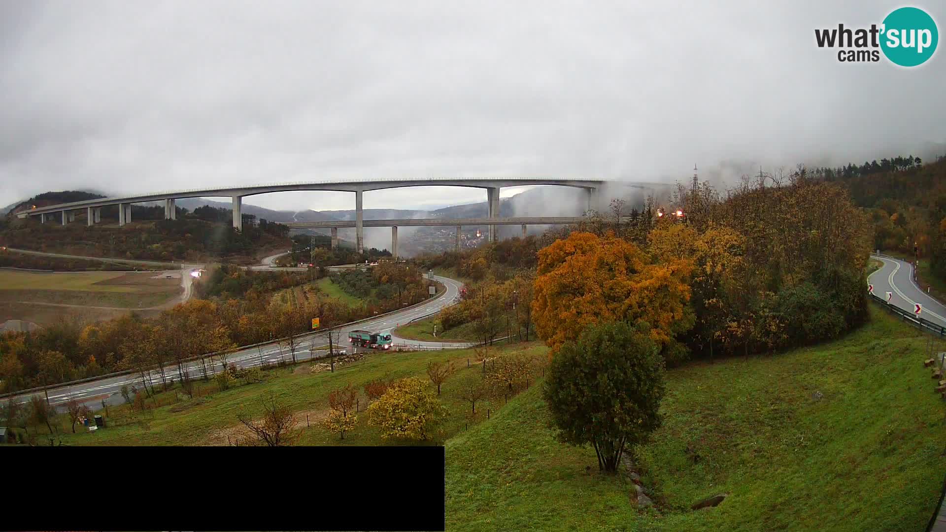 Webcam Črni Kal Viadukt – Viki Burger