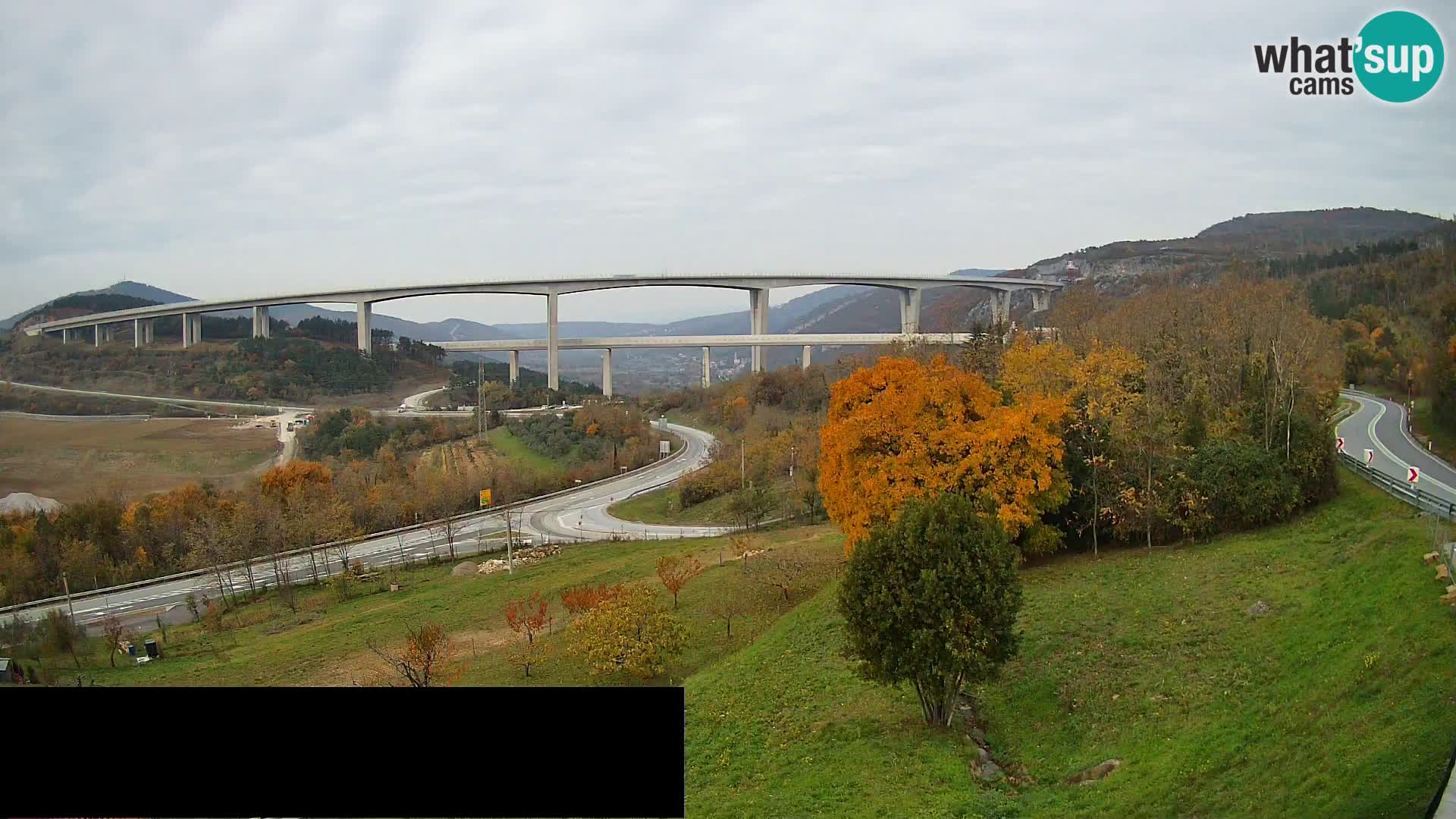 Webcam Črni Kal Viadukt – Viki Burger