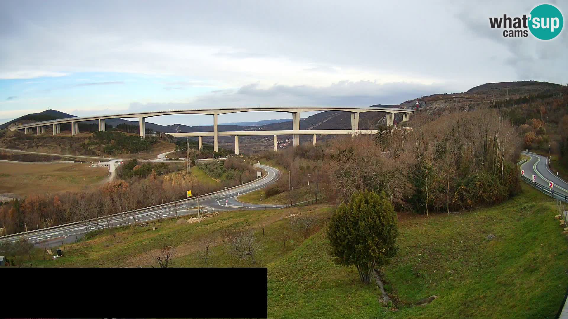 Livecam  Črni Kal Viadotto – panorama dal Viki Burger