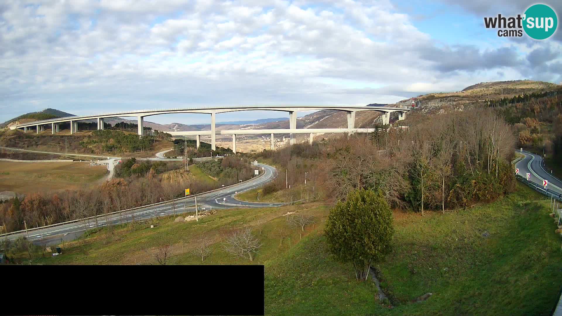 Livecam  Črni Kal Viadotto – panorama dal Viki Burger