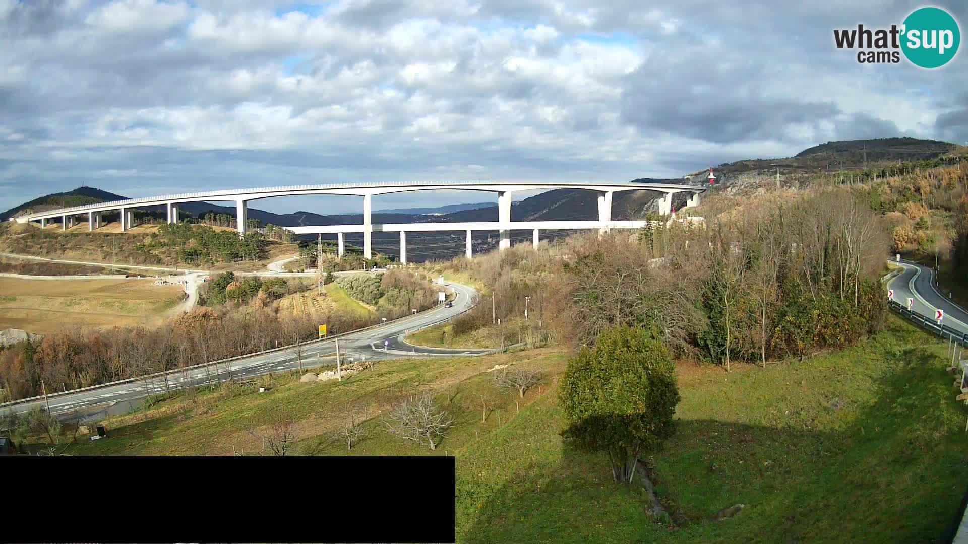 Webcam Črni Kal Viadukt – Viki Burger