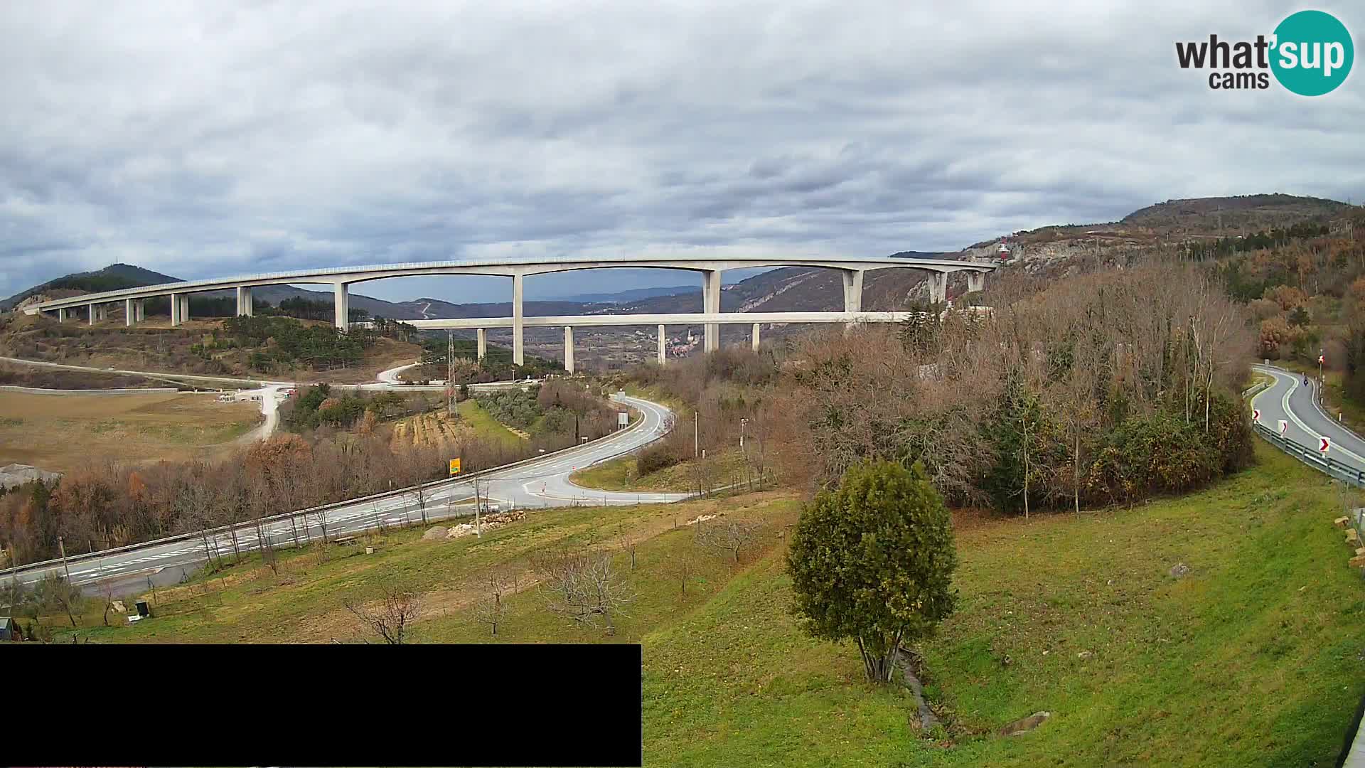 Livecam  Črni Kal Viadotto – panorama dal Viki Burger