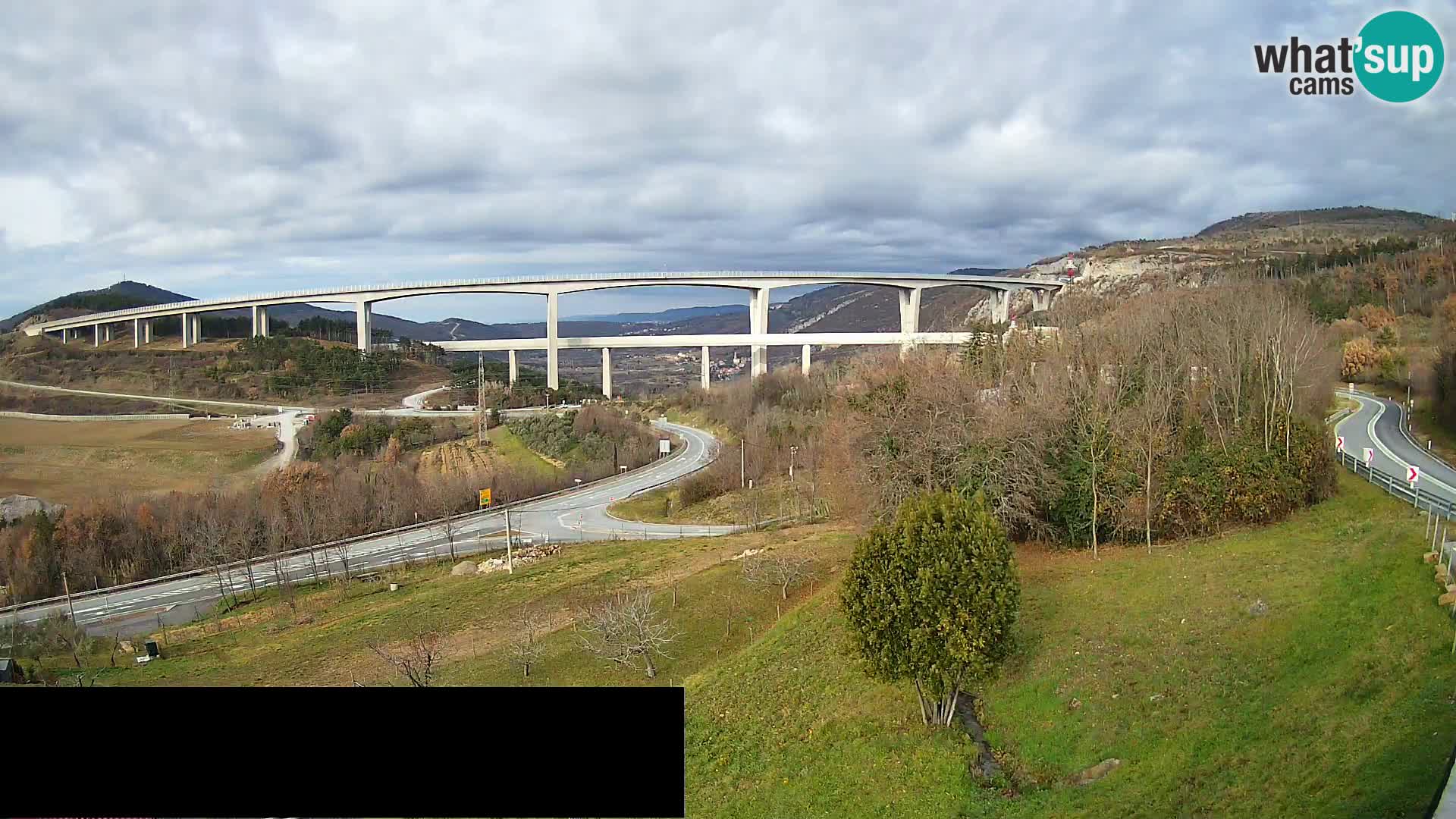 Livecam  Črni Kal Viadotto – panorama dal Viki Burger