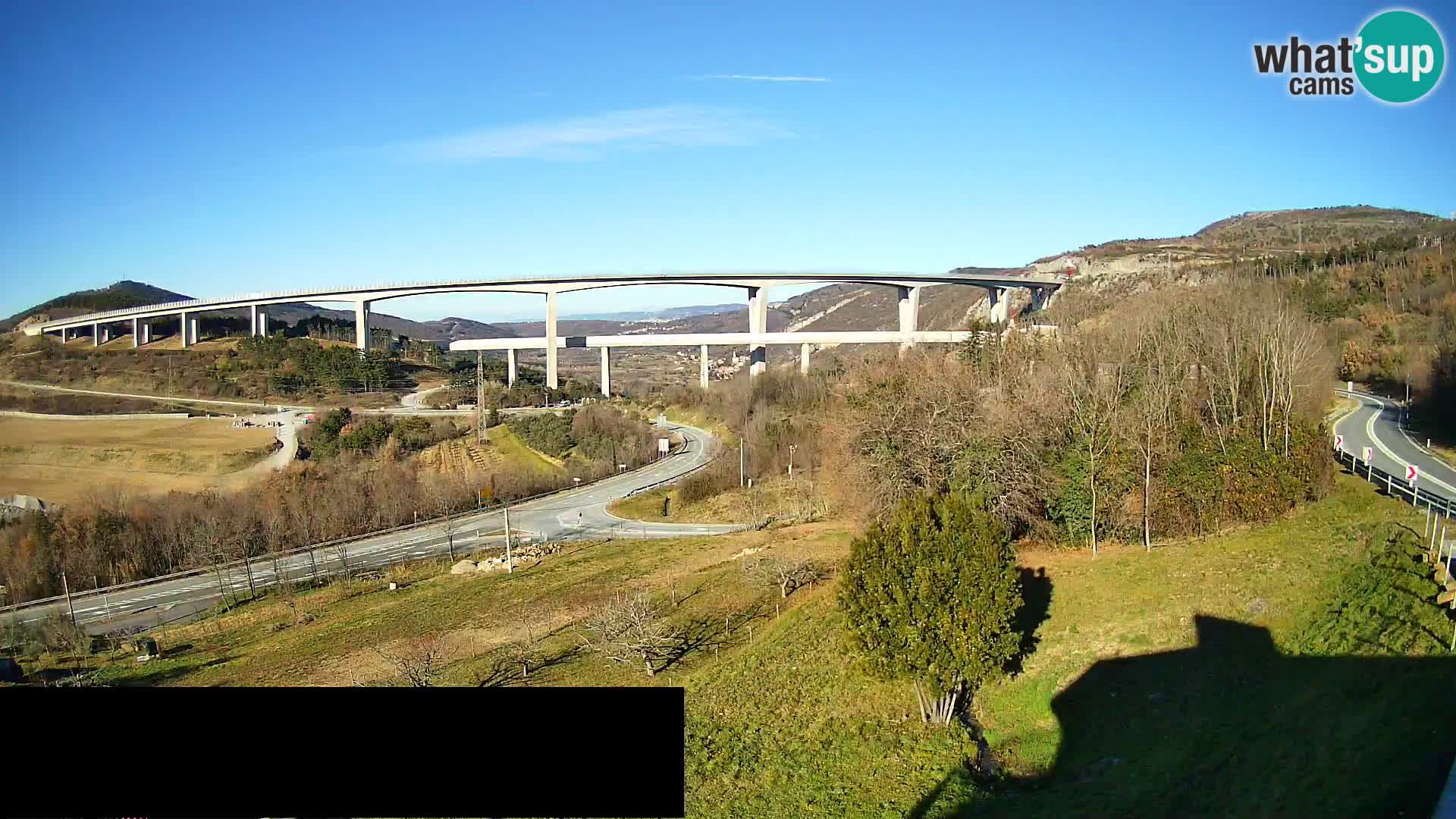 Live cam Črni Kal Viaduc – Viki Burger