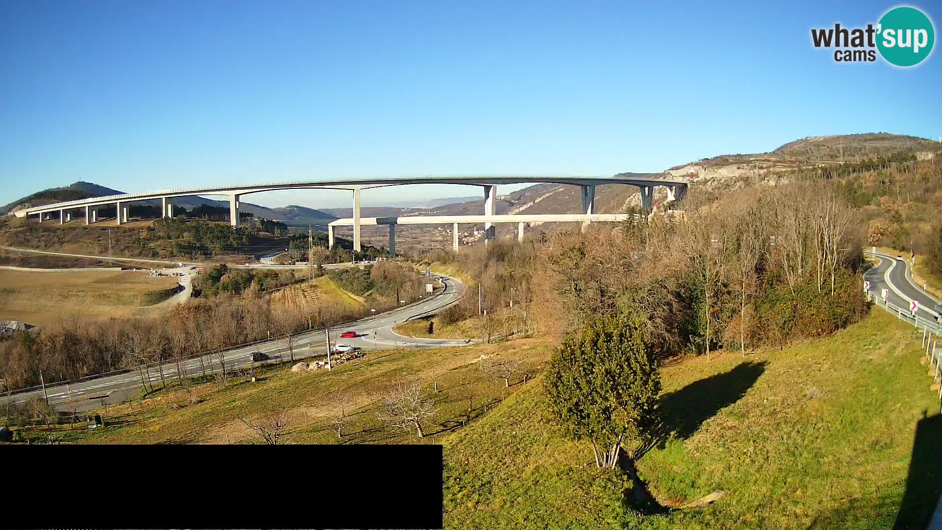 Livecam  Črni Kal Viadotto – panorama dal Viki Burger