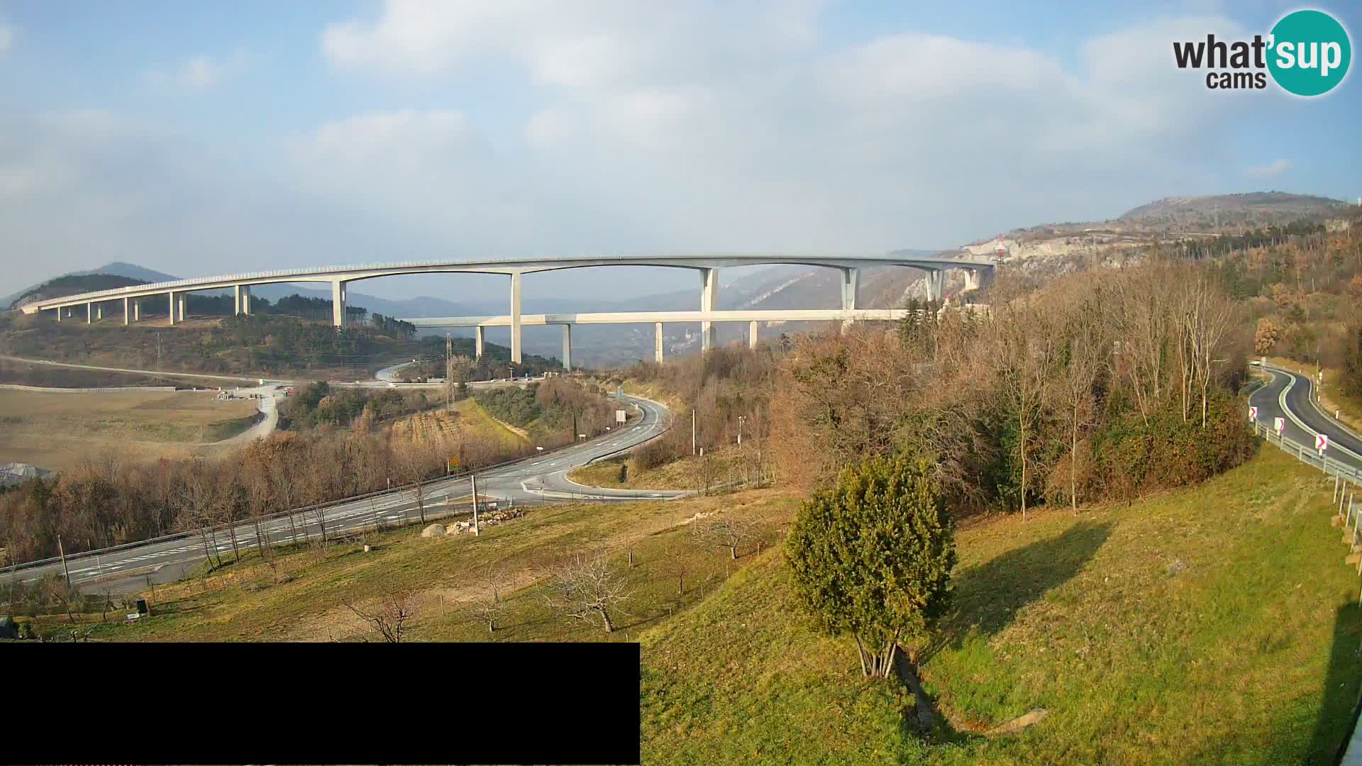 Live cam Črni Kal Viaduc – Viki Burger