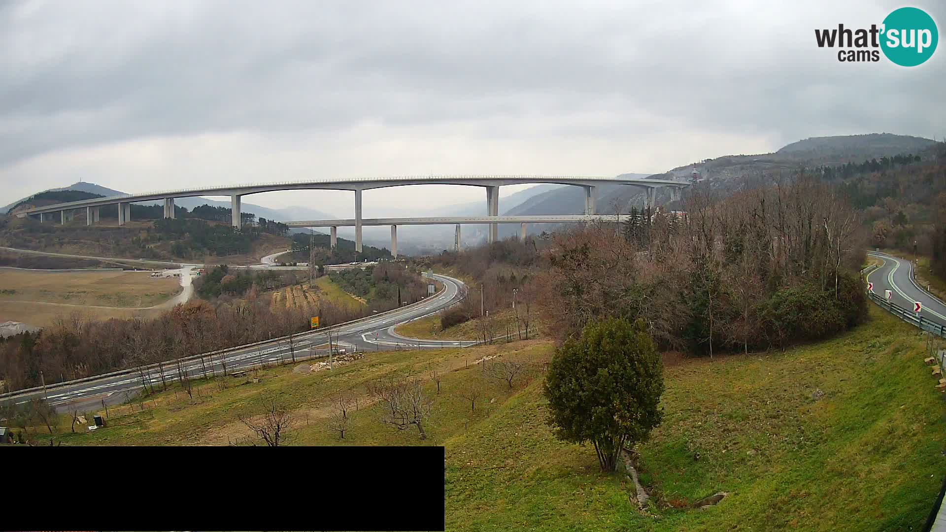 Livecam  Črni Kal Viadotto – panorama dal Viki Burger