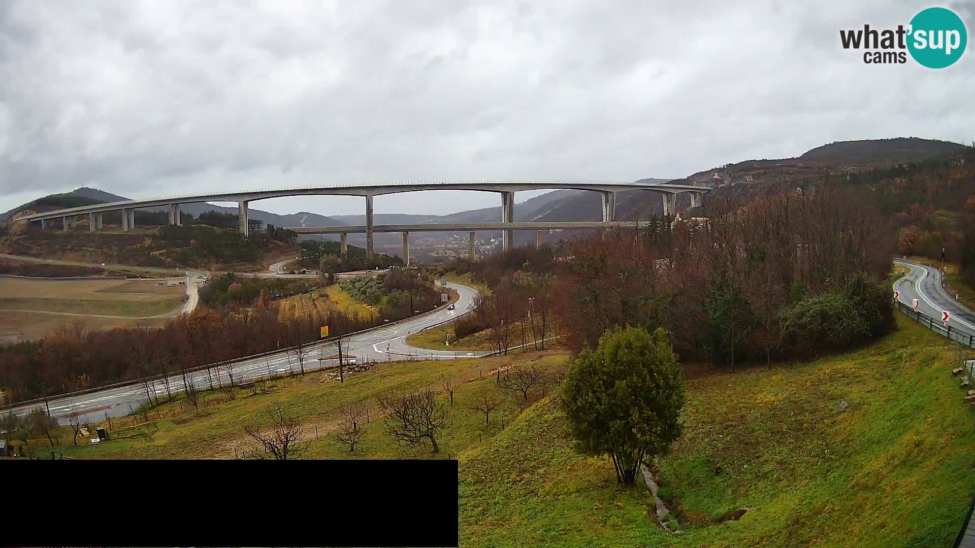 Live cam Črni Kal Viaduc – Viki Burger