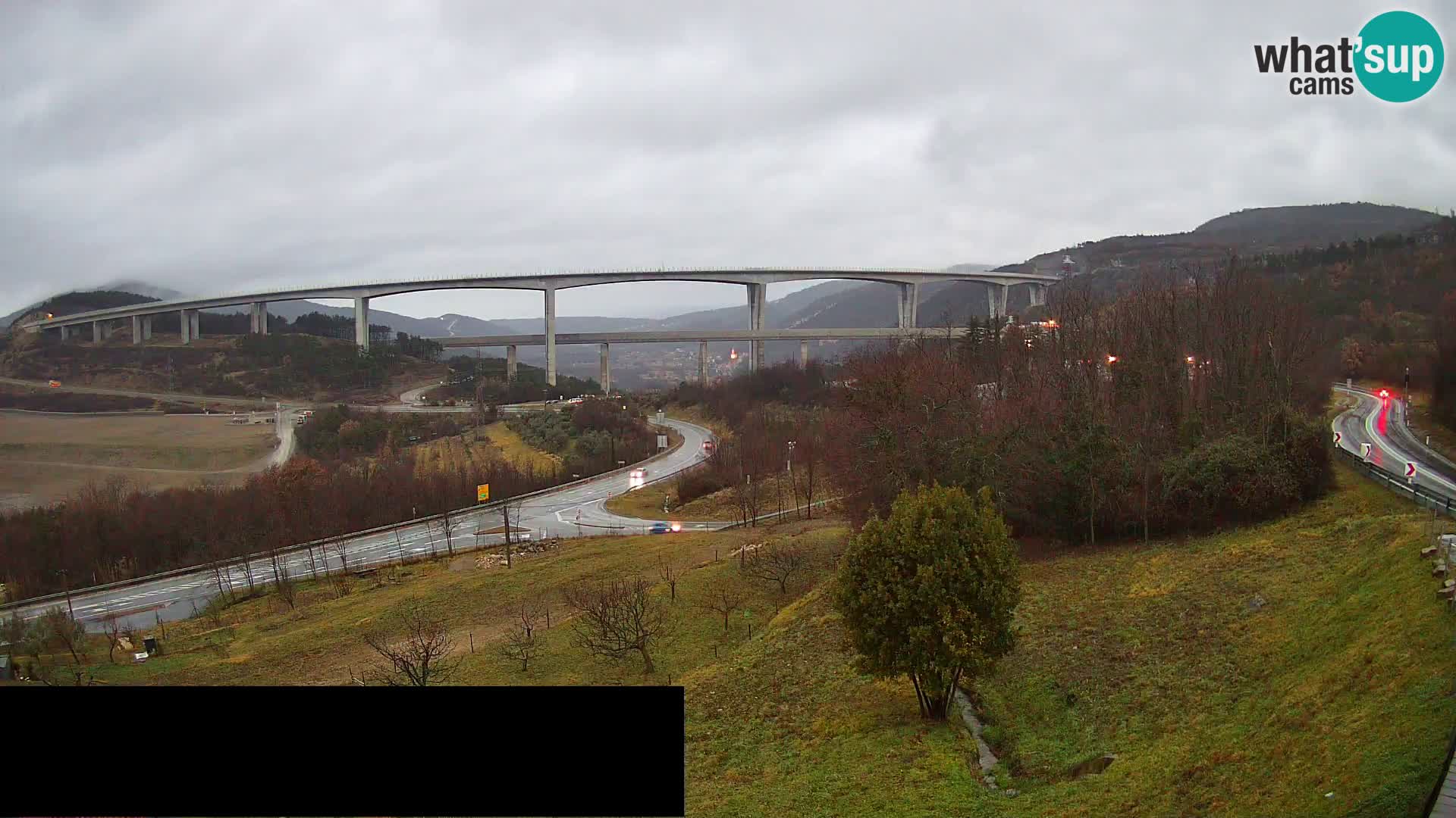 Webcam Črni Kal Viadukt – Viki Burger