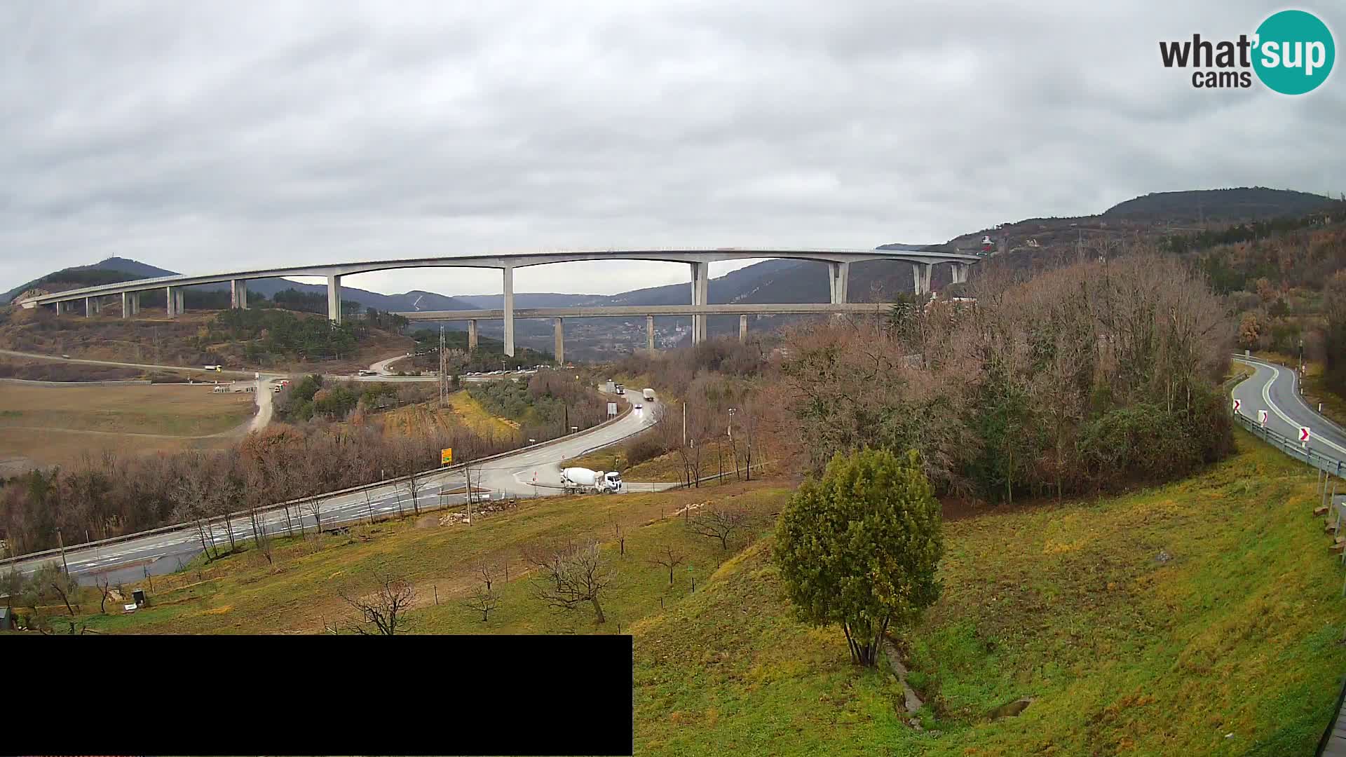 Livecam  Črni Kal Viadotto – panorama dal Viki Burger