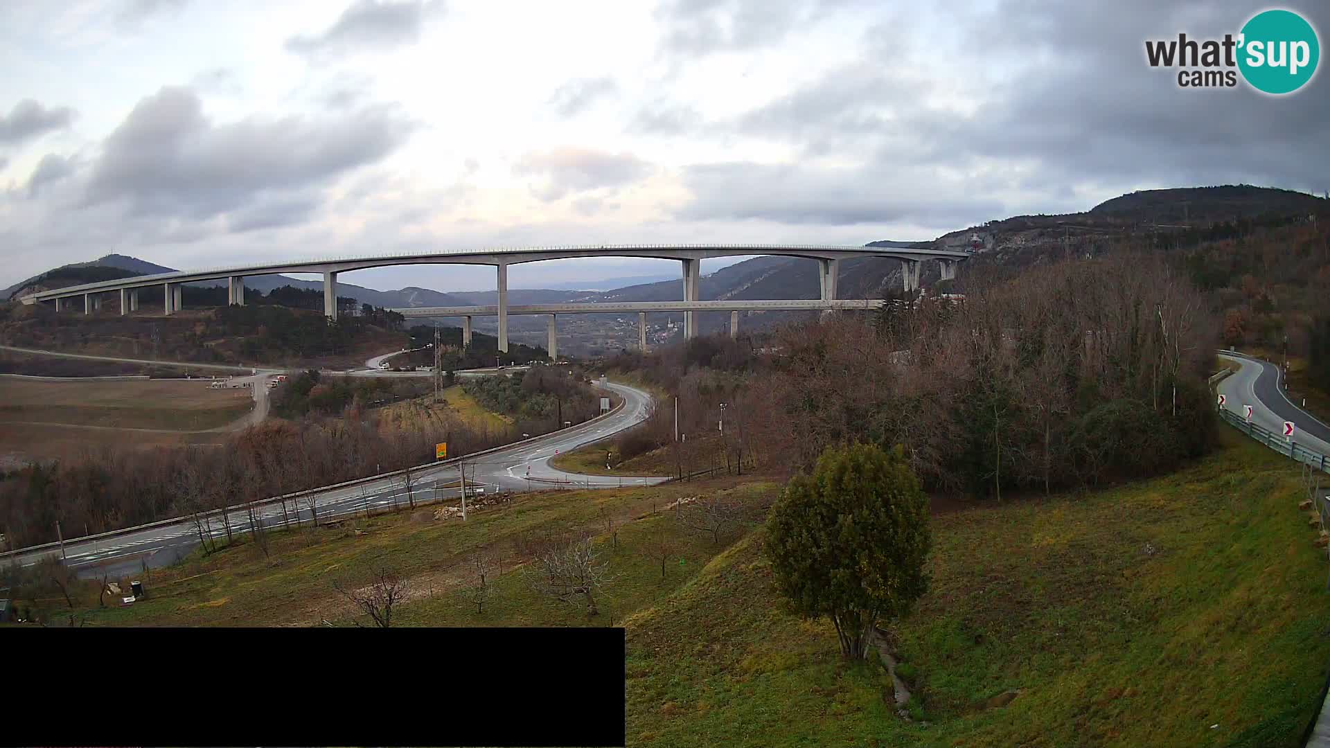 Livecam  Črni Kal Viadotto – panorama dal Viki Burger