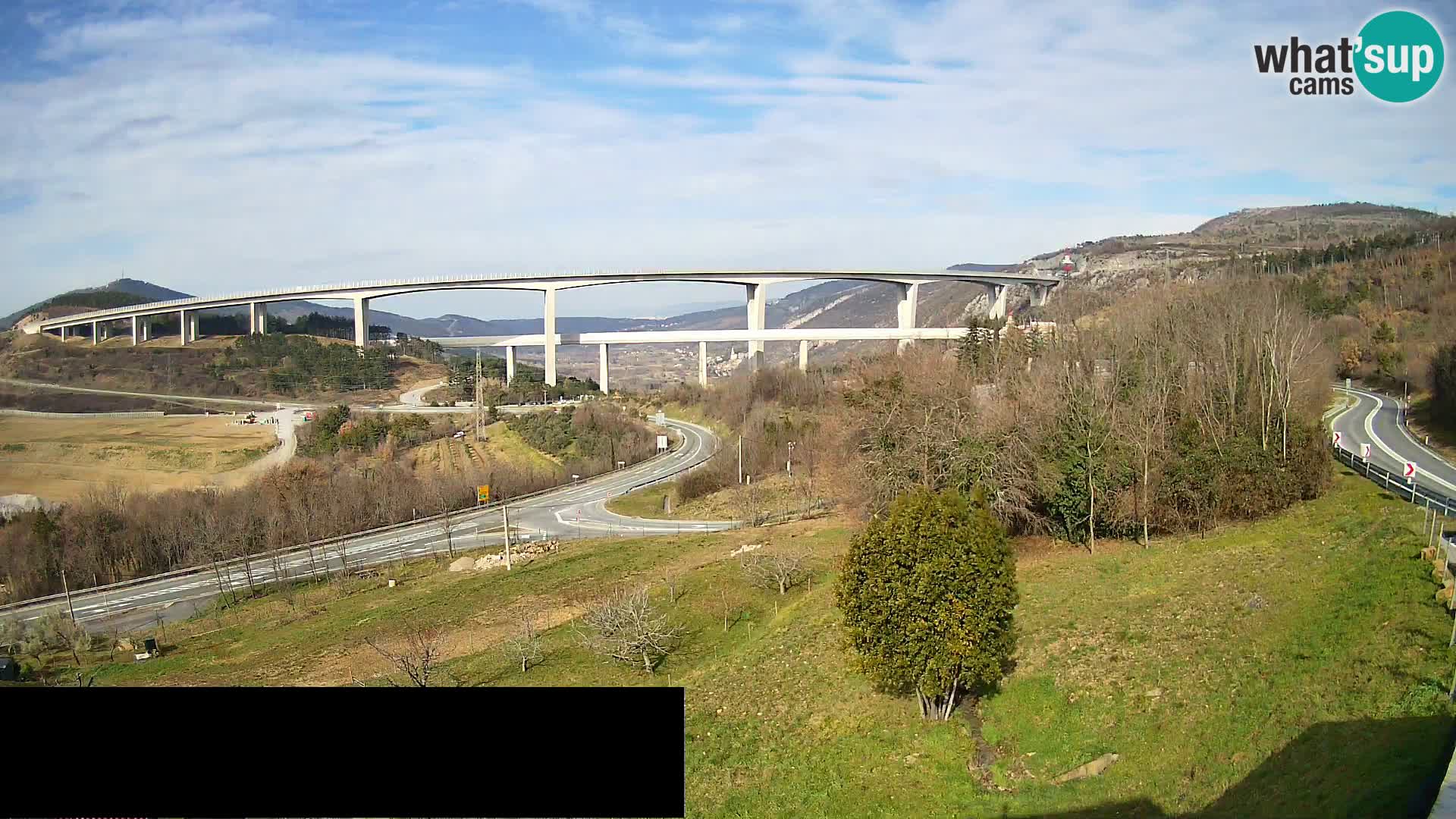 Live cam Črni Kal Viaduc – Viki Burger