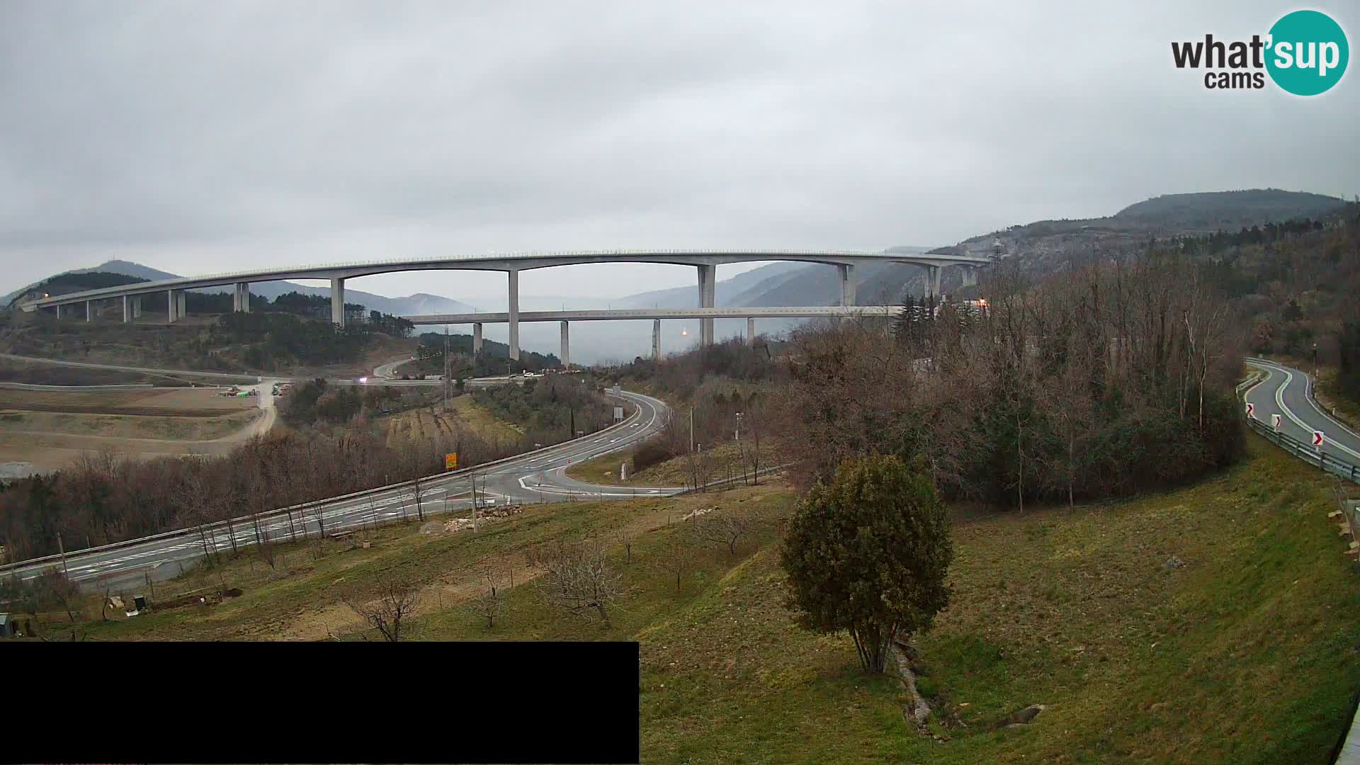 Webcam Črni Kal Viadukt – Viki Burger