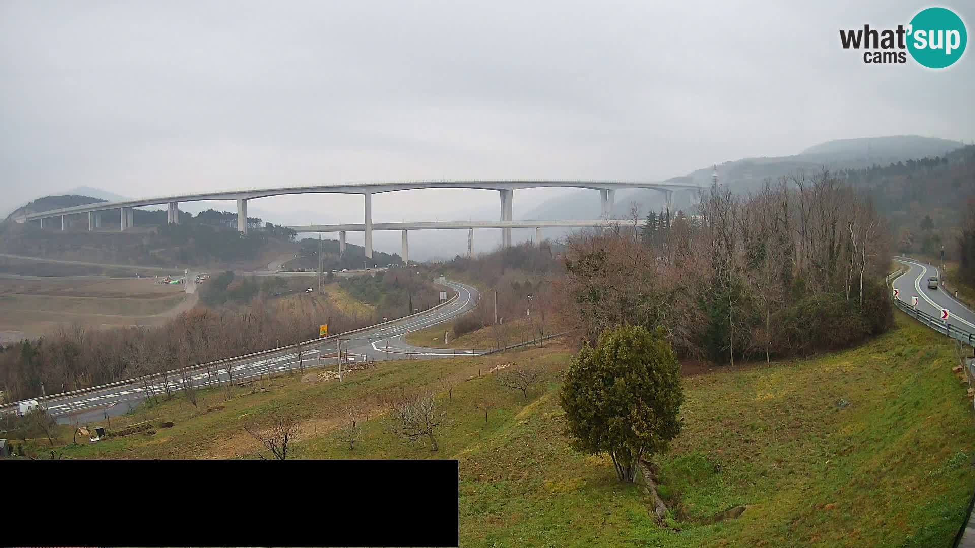 Live cam Črni Kal Viaduc – Viki Burger