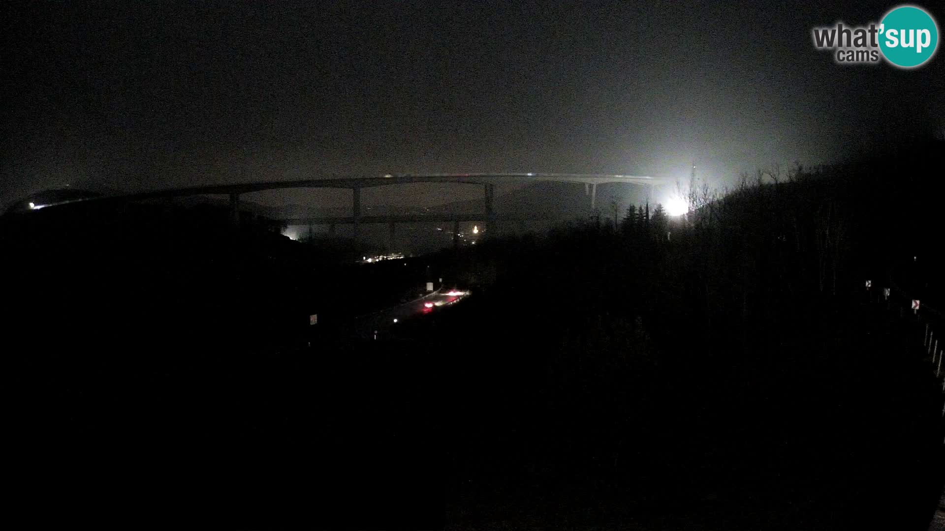 Webcam Črni Kal Viaduct – view from Viki Burger