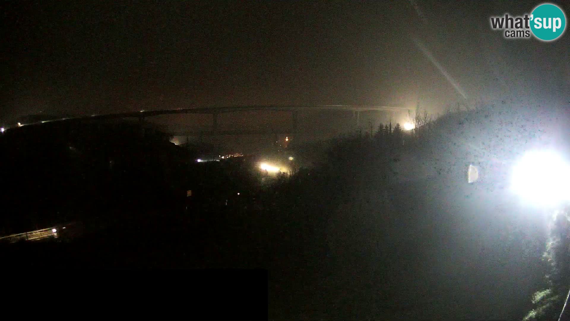 Webcam Črni Kal Viadukt – Viki Burger