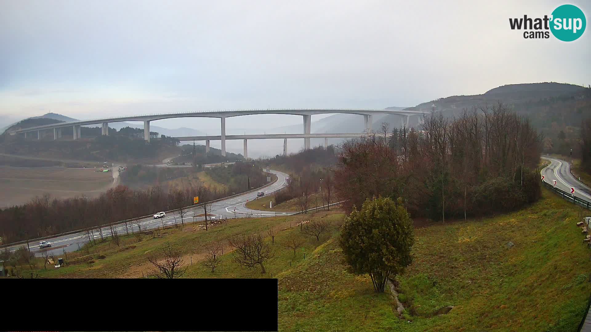 Webcam Črni Kal Viaduct – view from Viki Burger