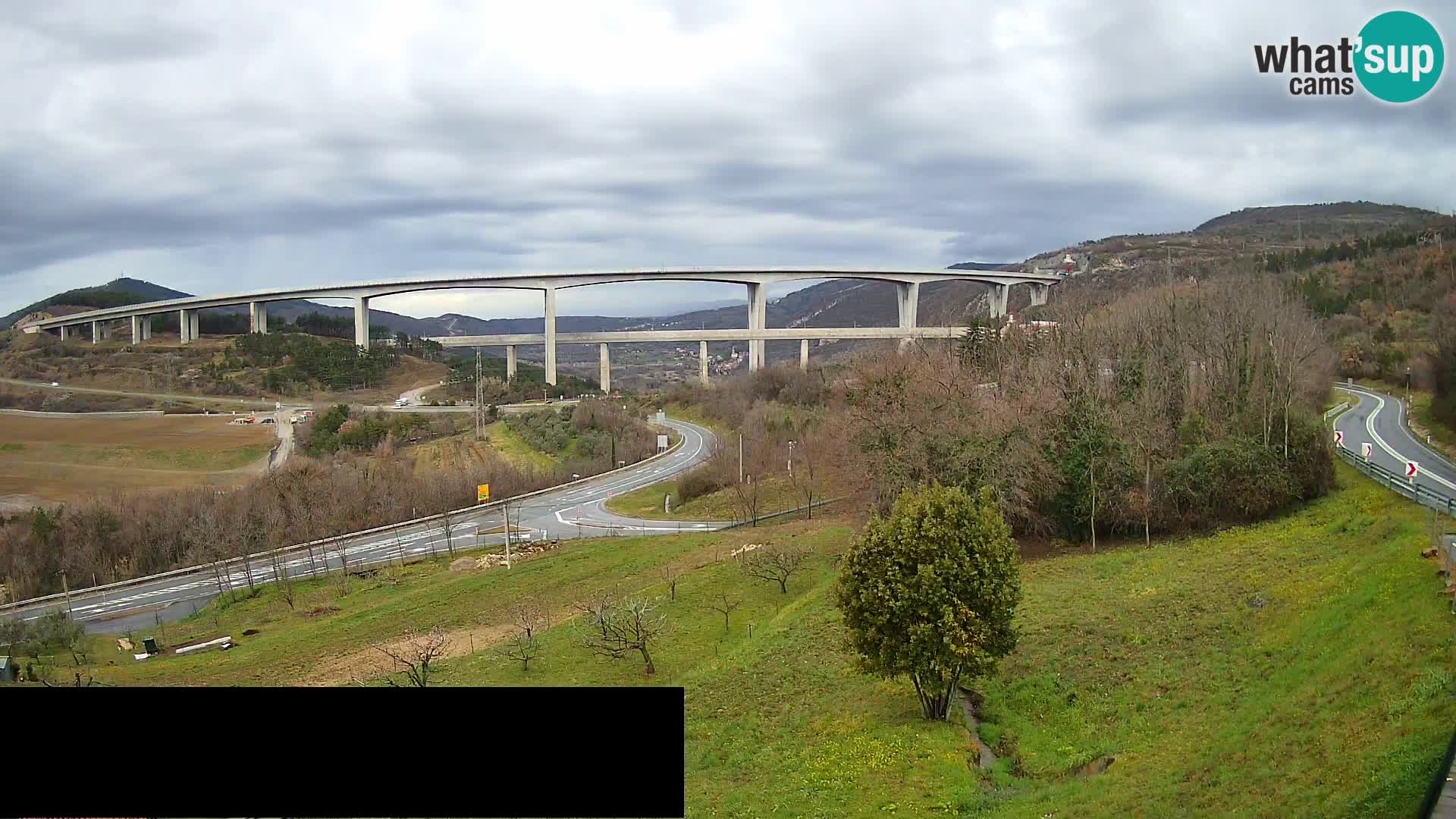 Webcam Črni Kal Viadukt – Viki Burger