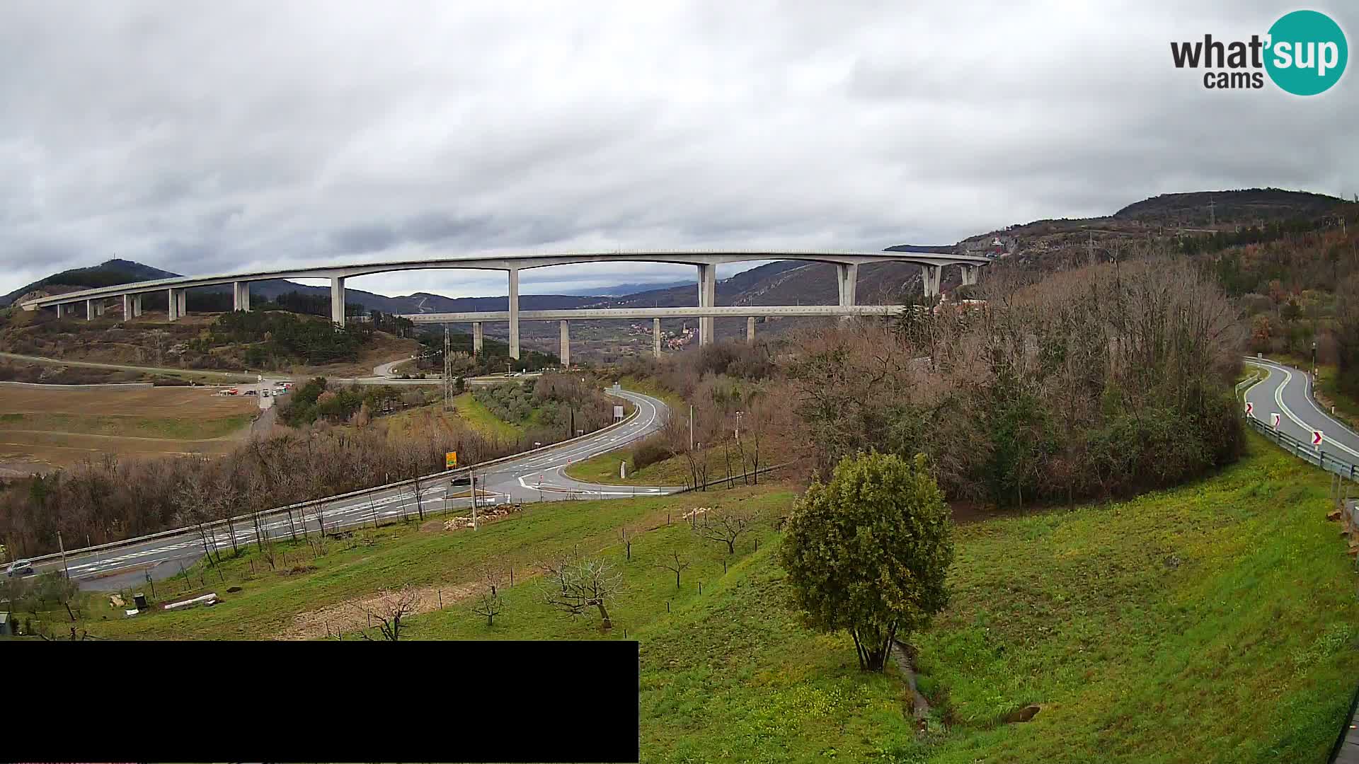 Live cam Črni Kal Viaduc – Viki Burger