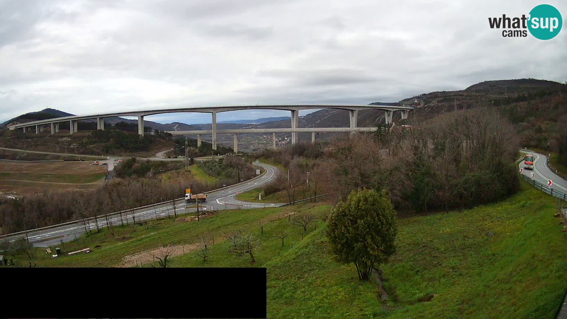 Webcam Črni Kal Viadukt – Viki Burger