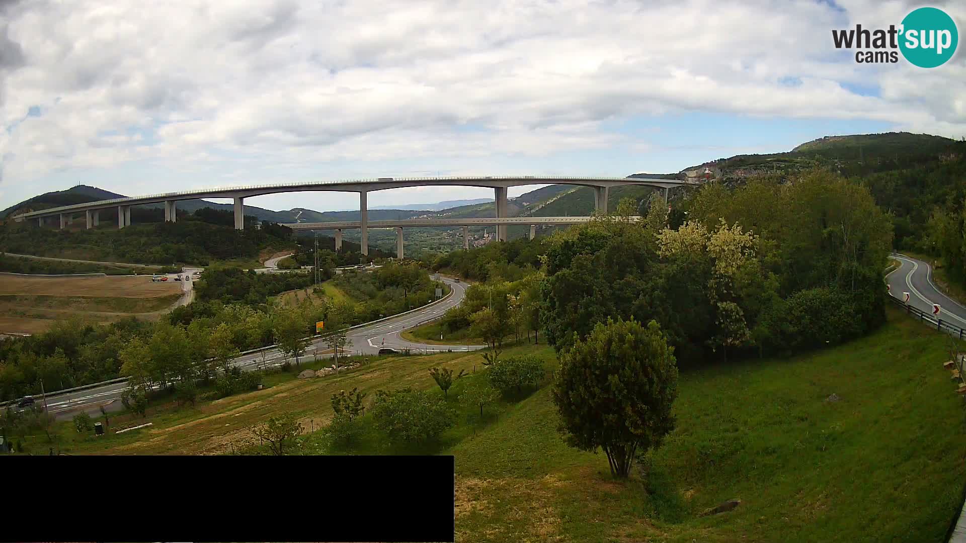 Webcam Črni Kal Viadukt – Viki Burger
