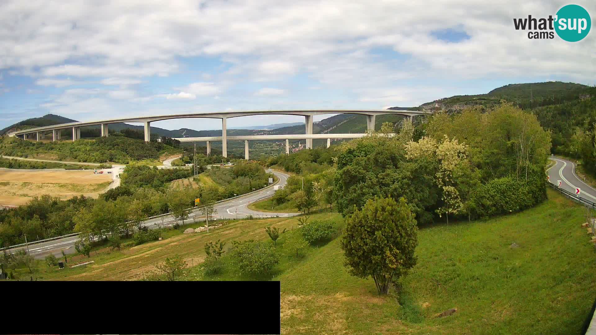 Webcam Črni Kal Viadukt – Viki Burger